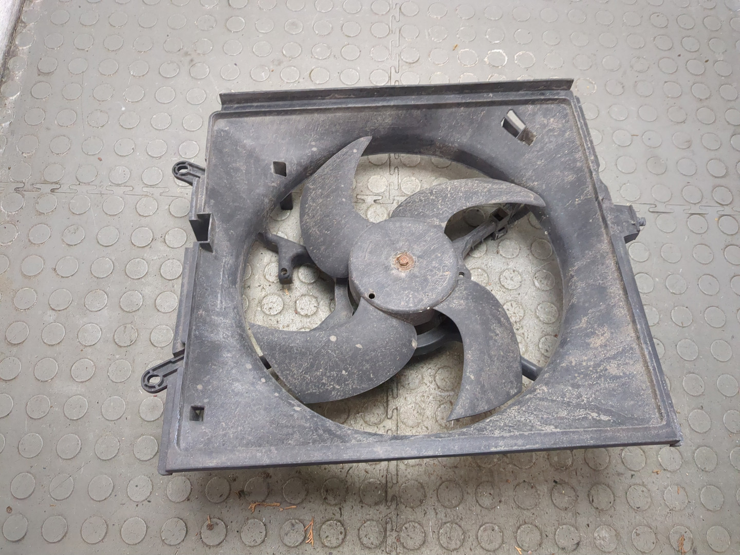 Вентилятор радиатора