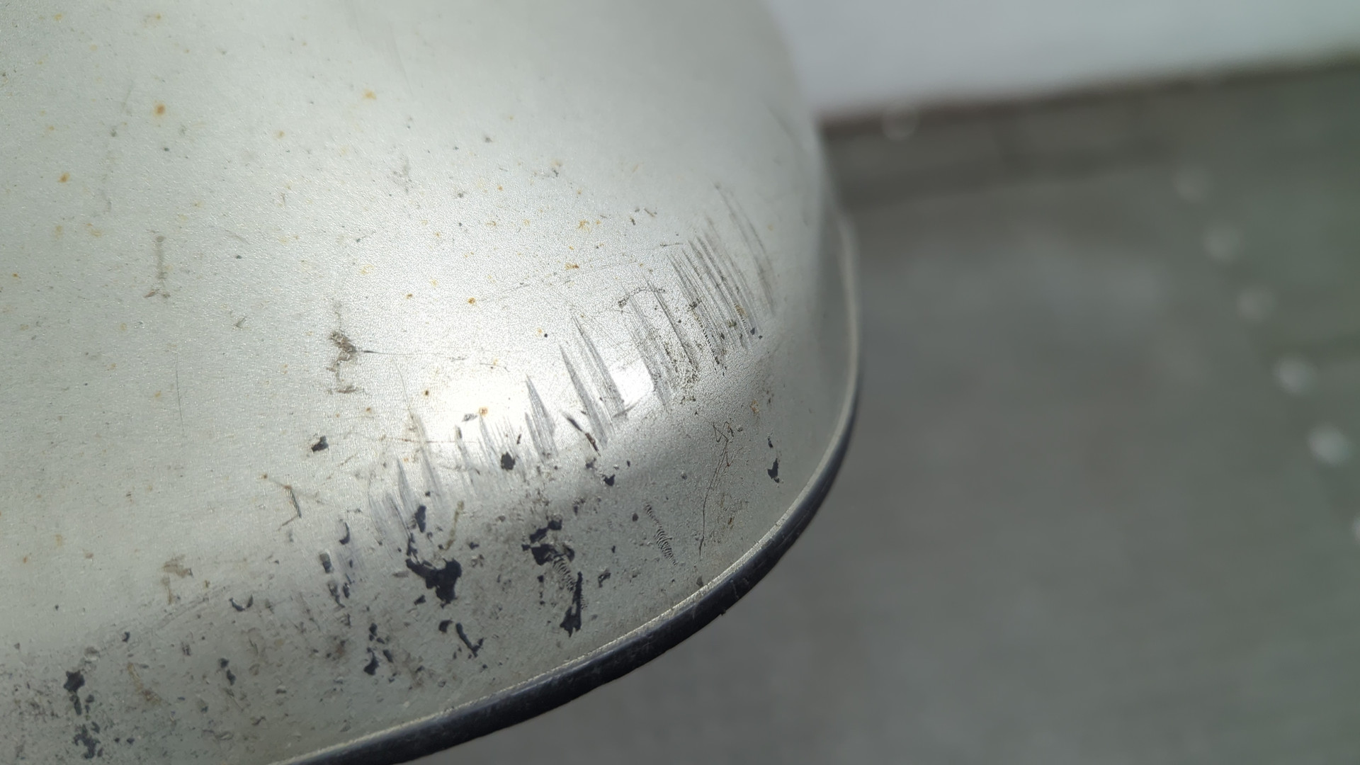 Брызговик задний правый