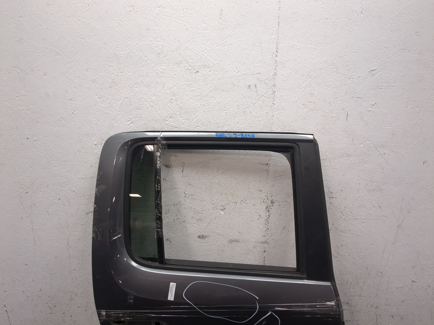 Дверь задняя правая