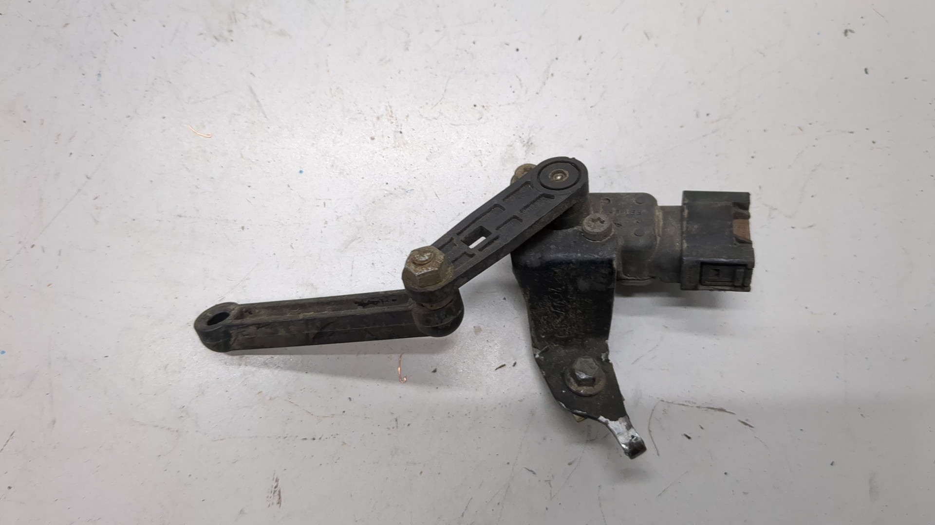 Датчик регулировки дорож. просвета