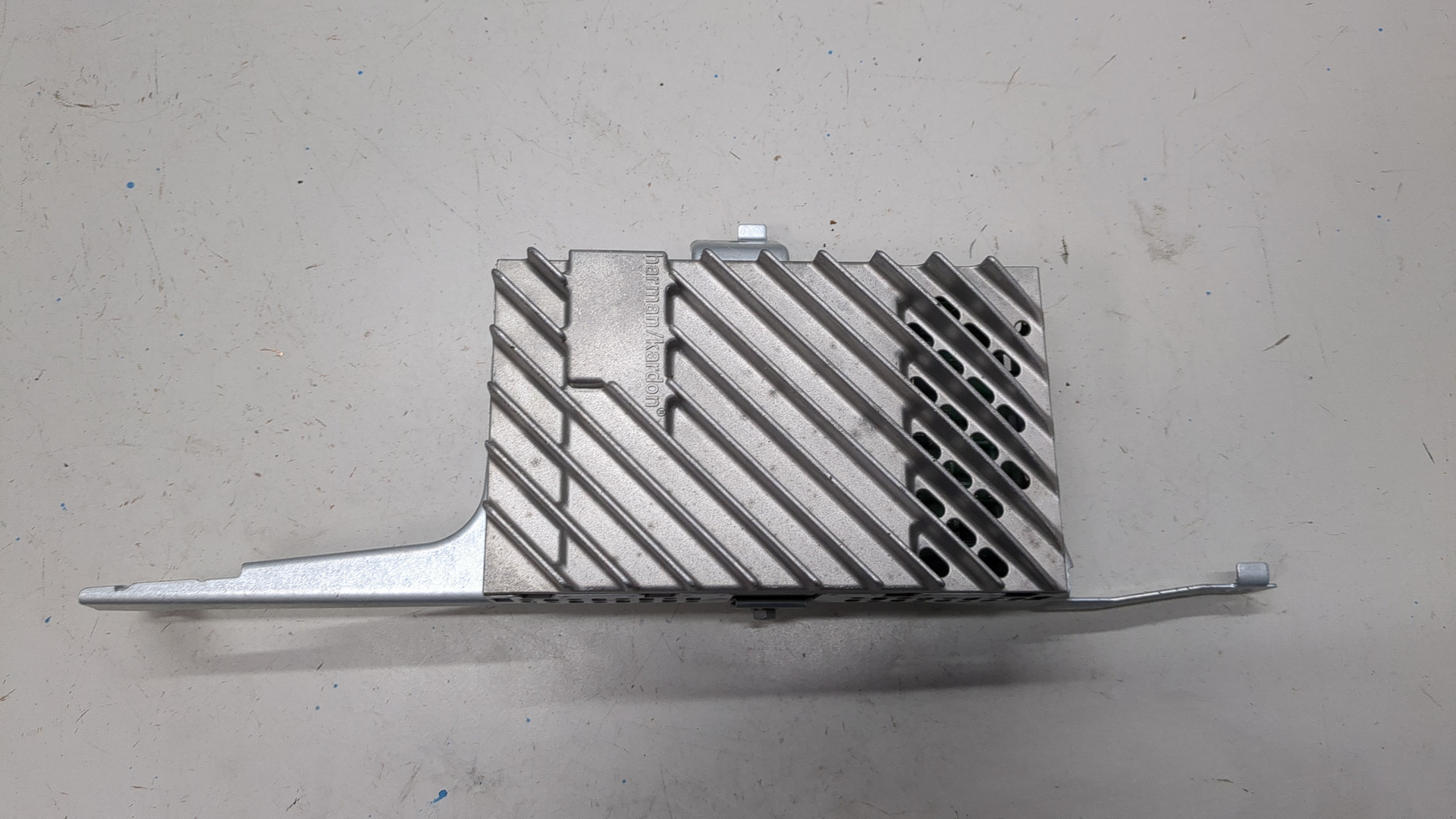 Усилитель акустической системы