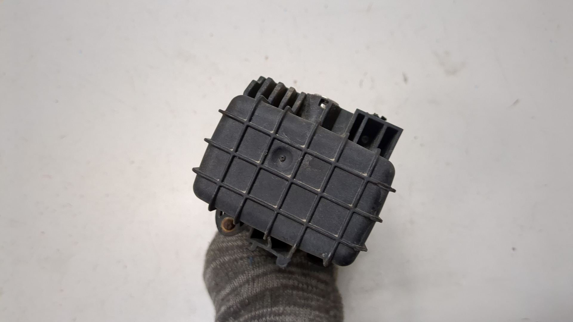 Реле вентилятора радиатора