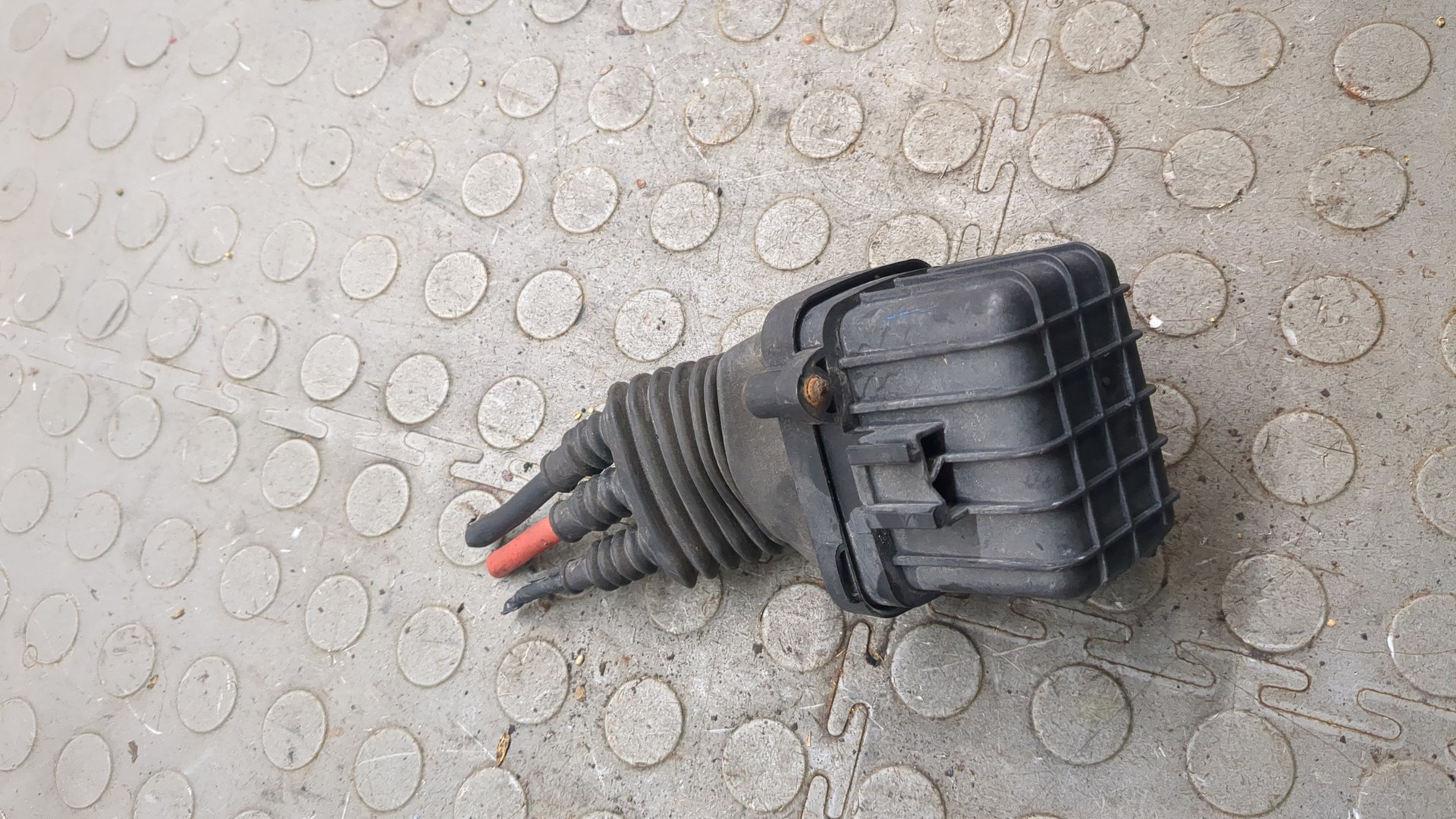 Реле вентилятора радиатора