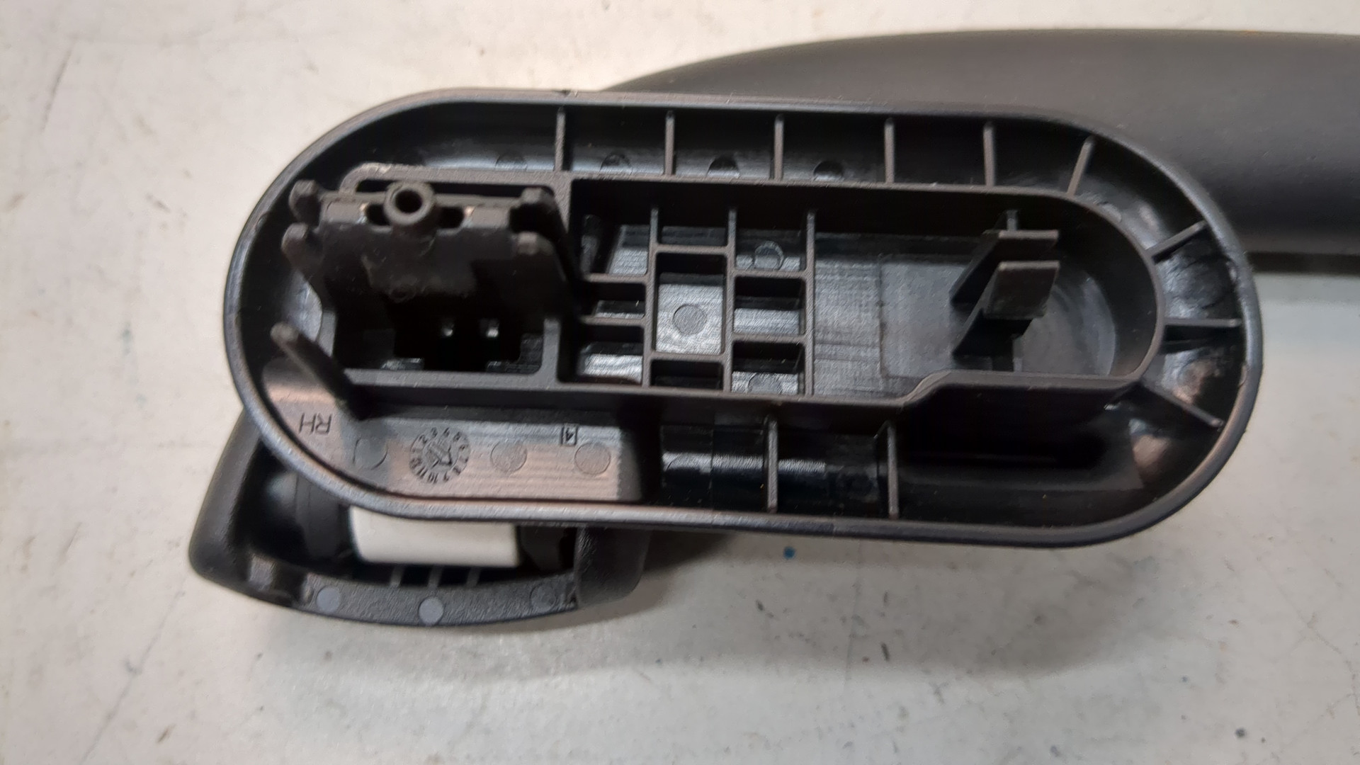 Ручка внутренняя потолочная