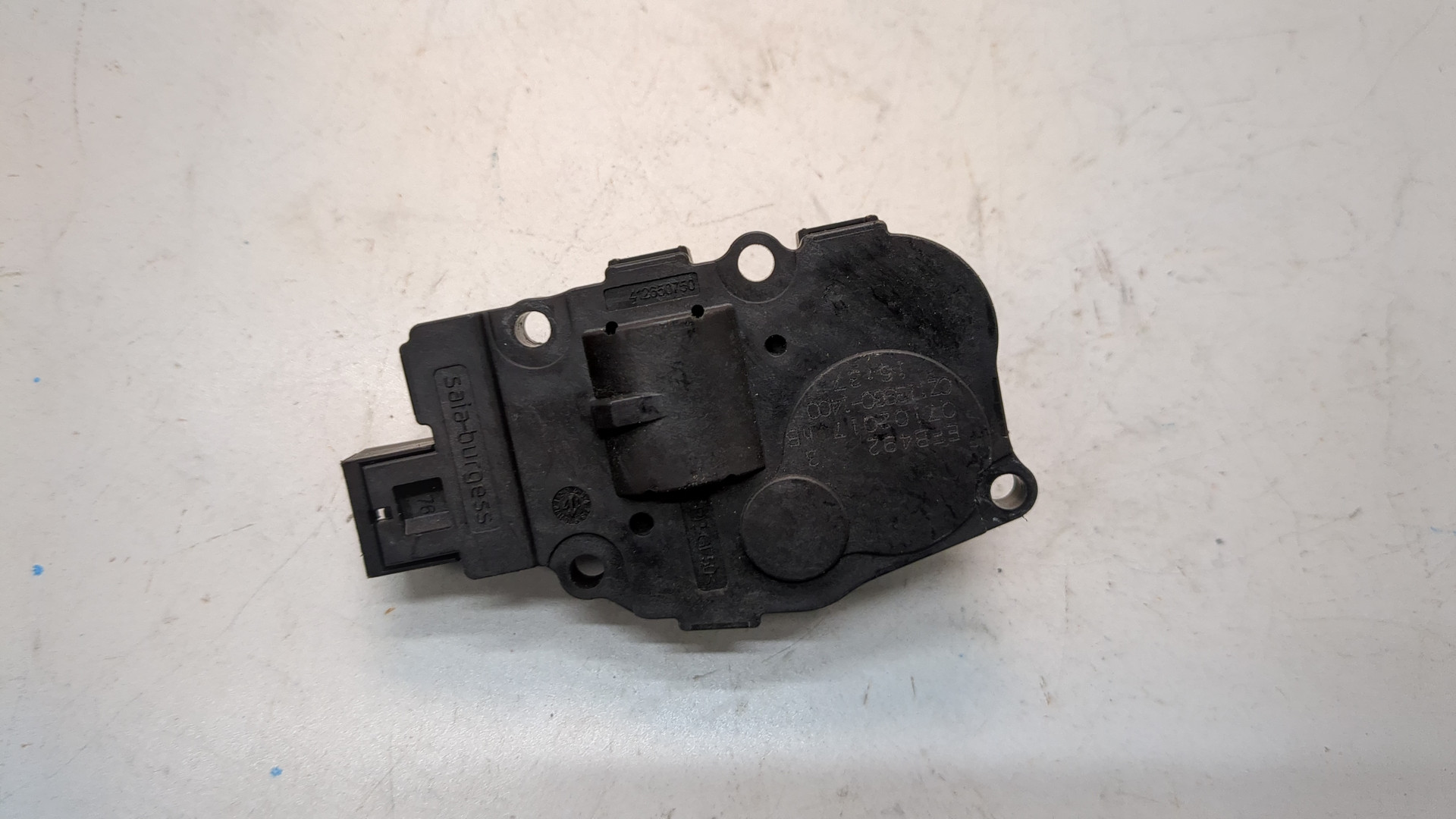 Моторчик заслонки печки