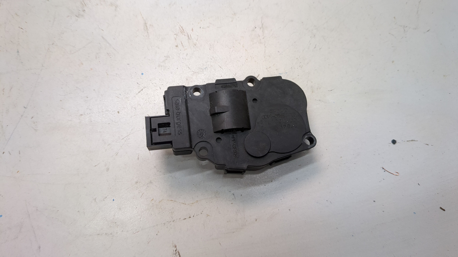 Моторчик заслонки печки