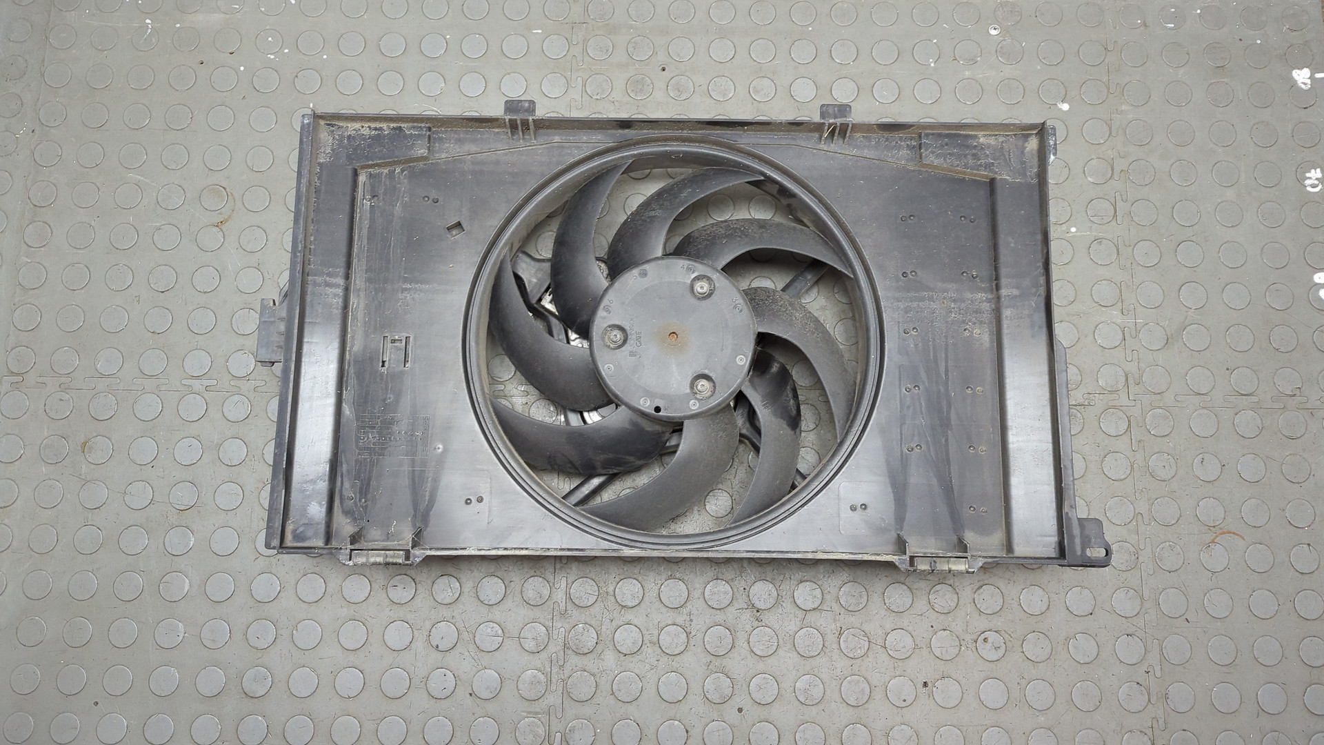 Вентилятор радиатора