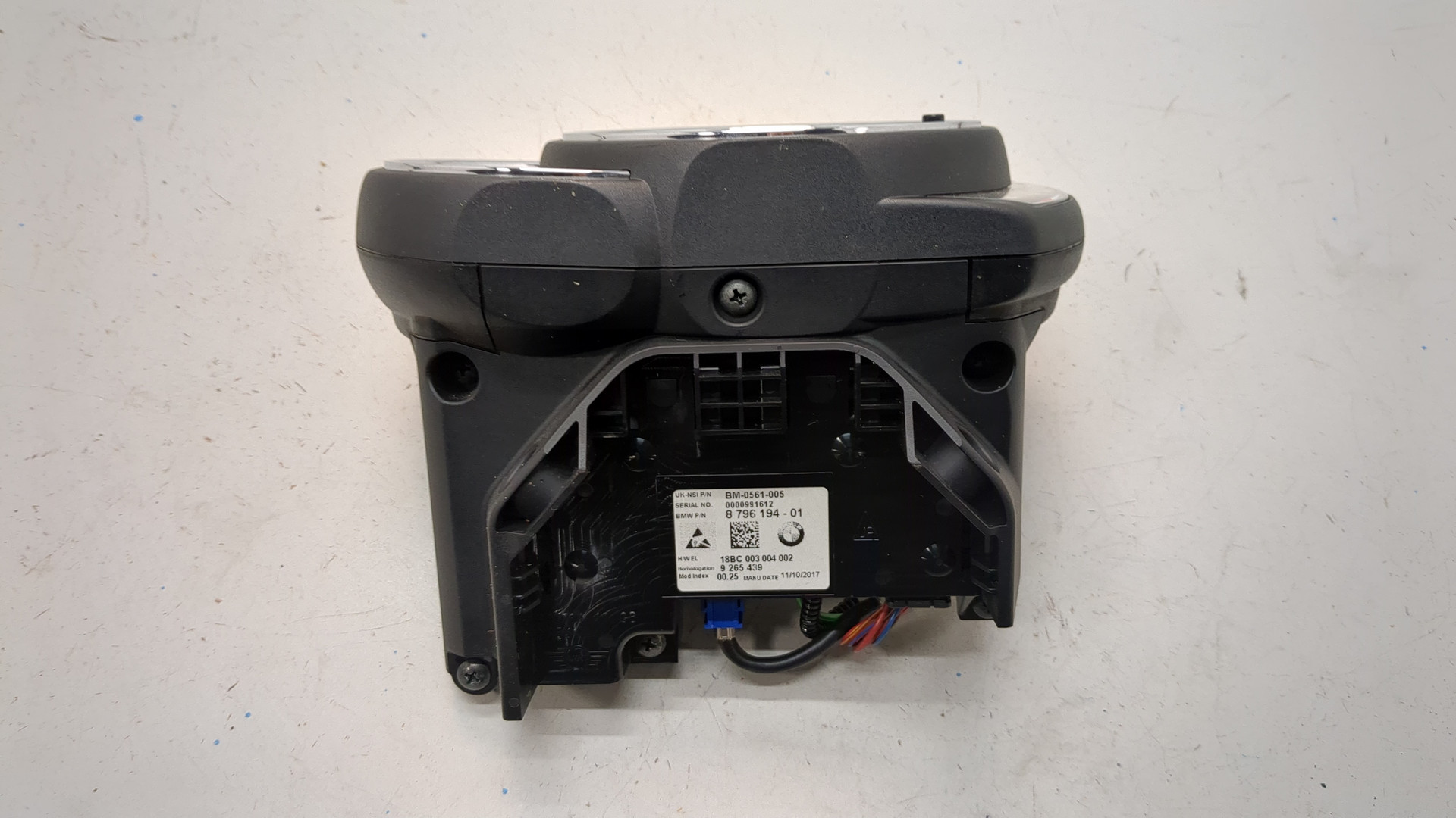 Панель приборов