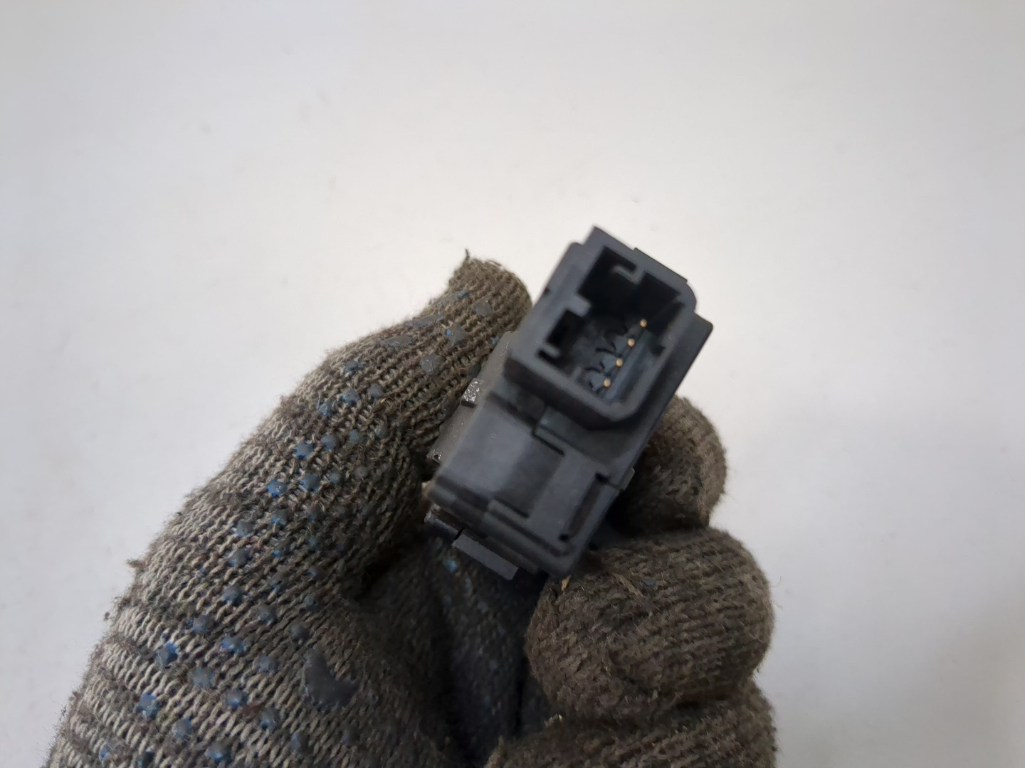 Моторчик заслонки печки