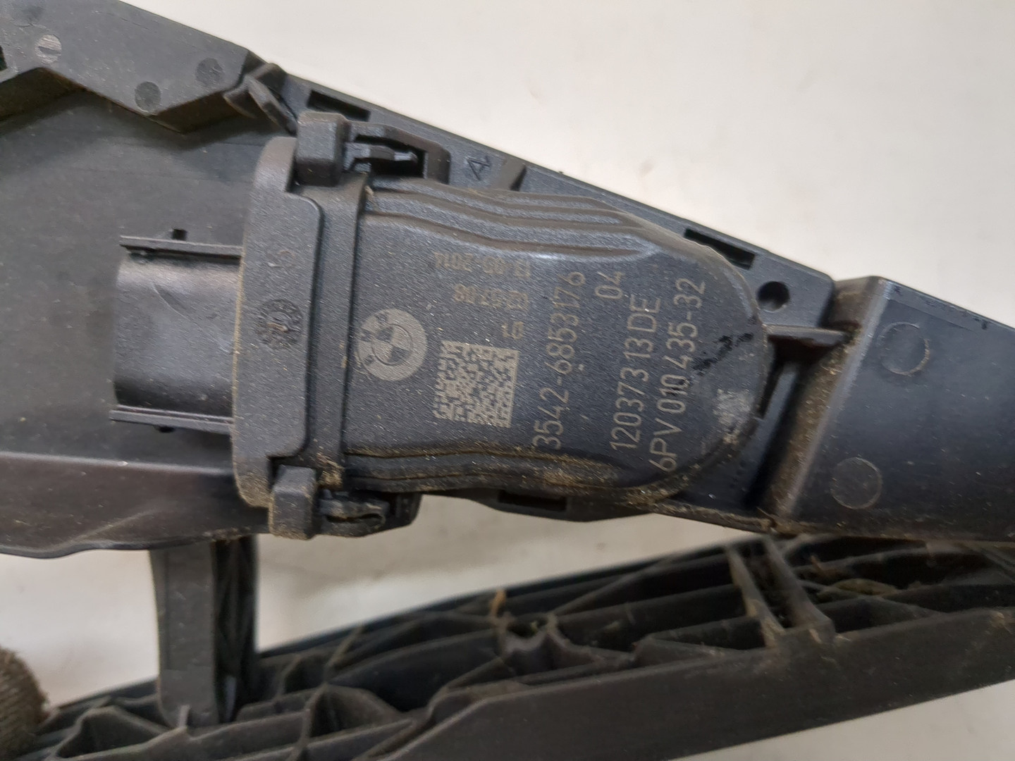 Педаль газа