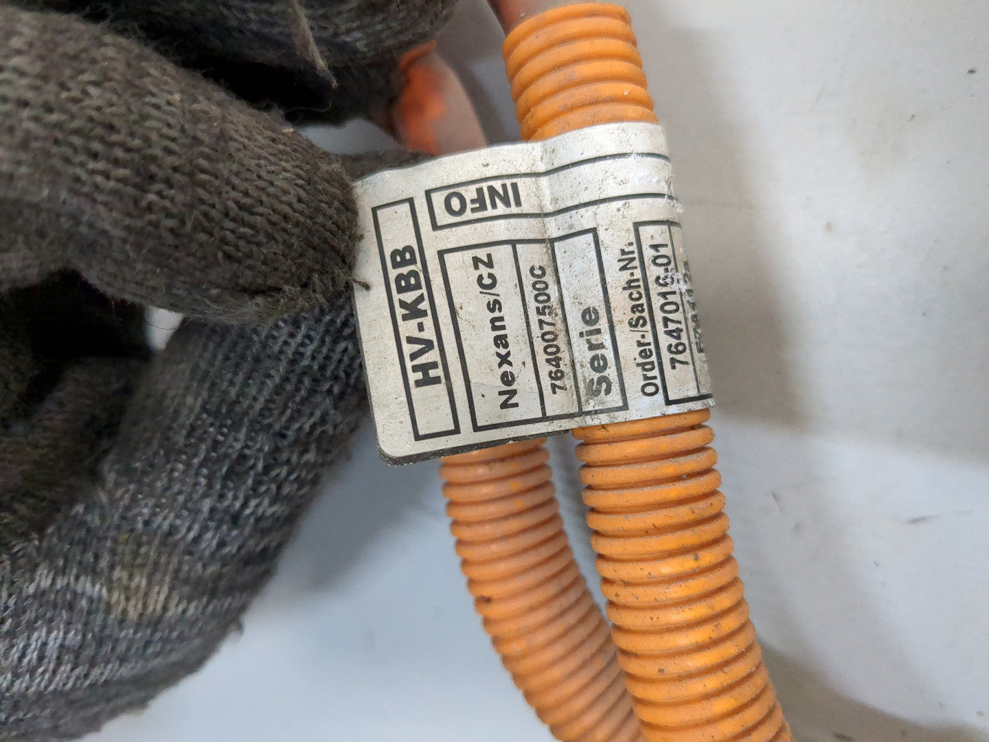 Провод высокого напряжения