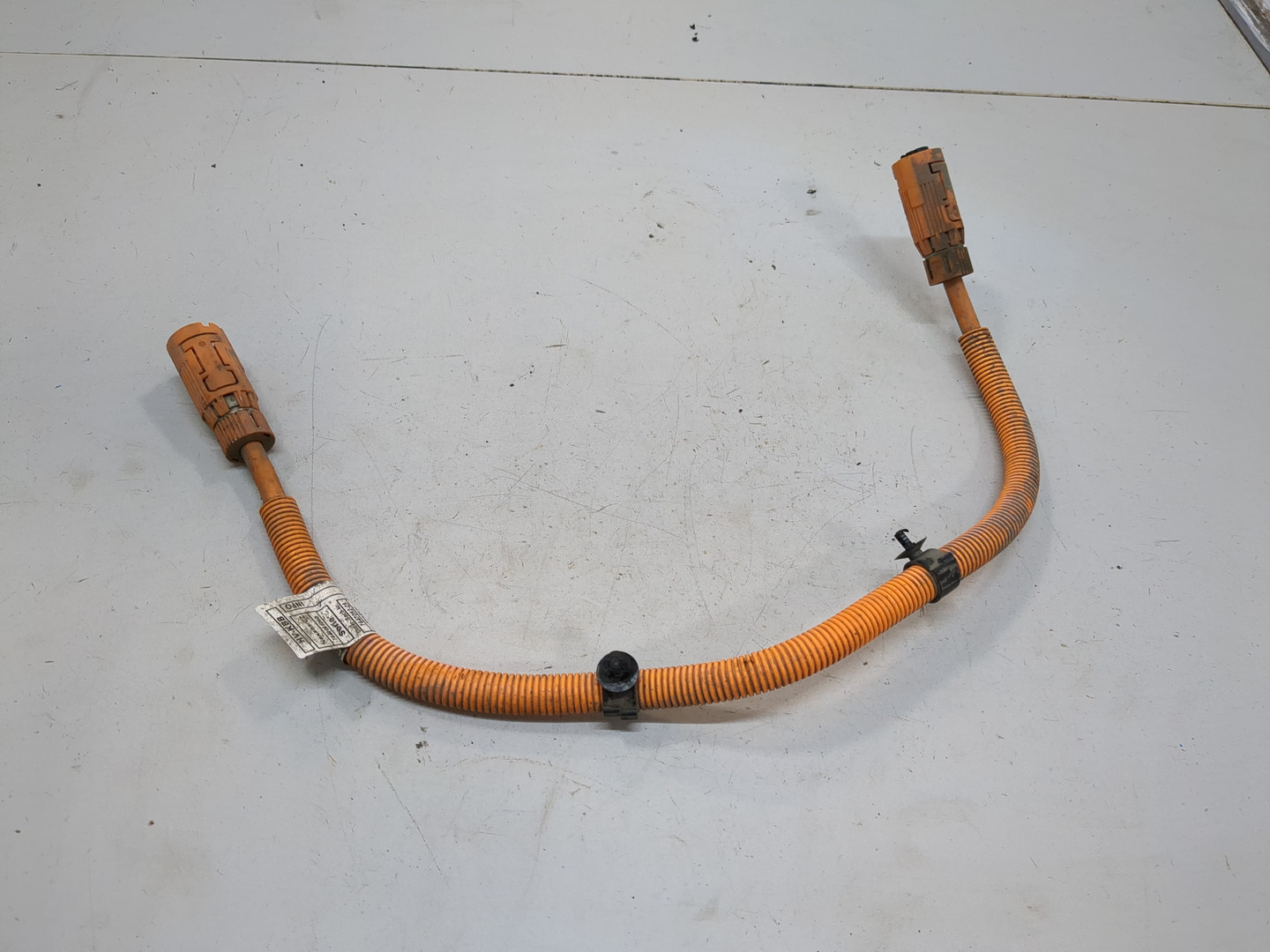 Провод высокого напряжения