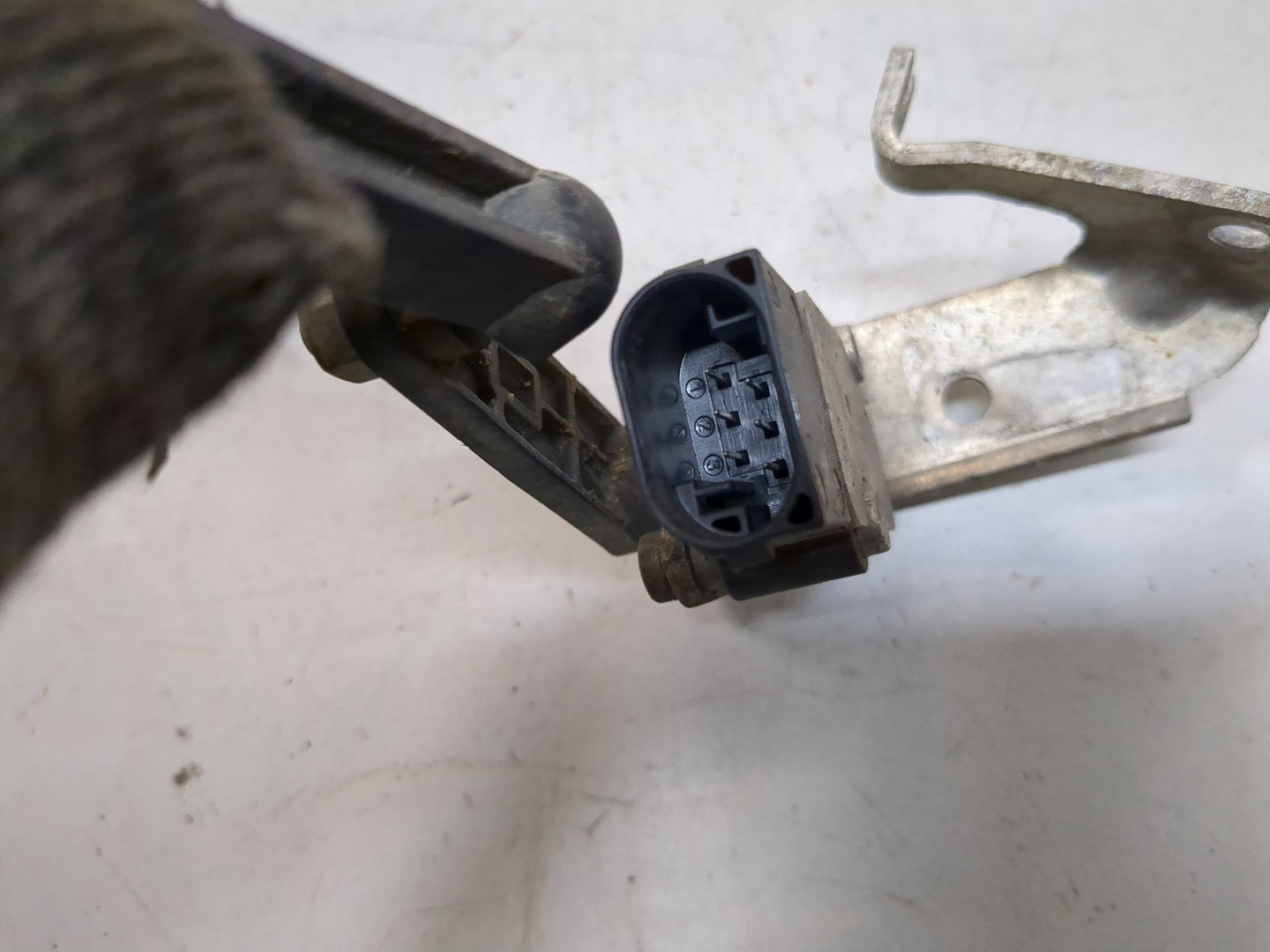 Датчик регулировки дорож. просвета