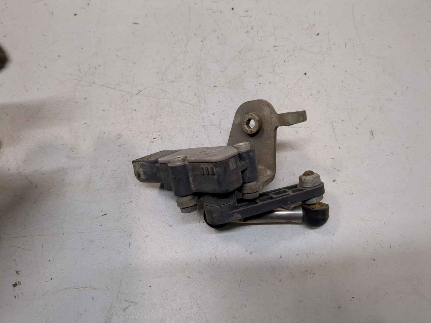 Датчик регулировки дорож. просвета