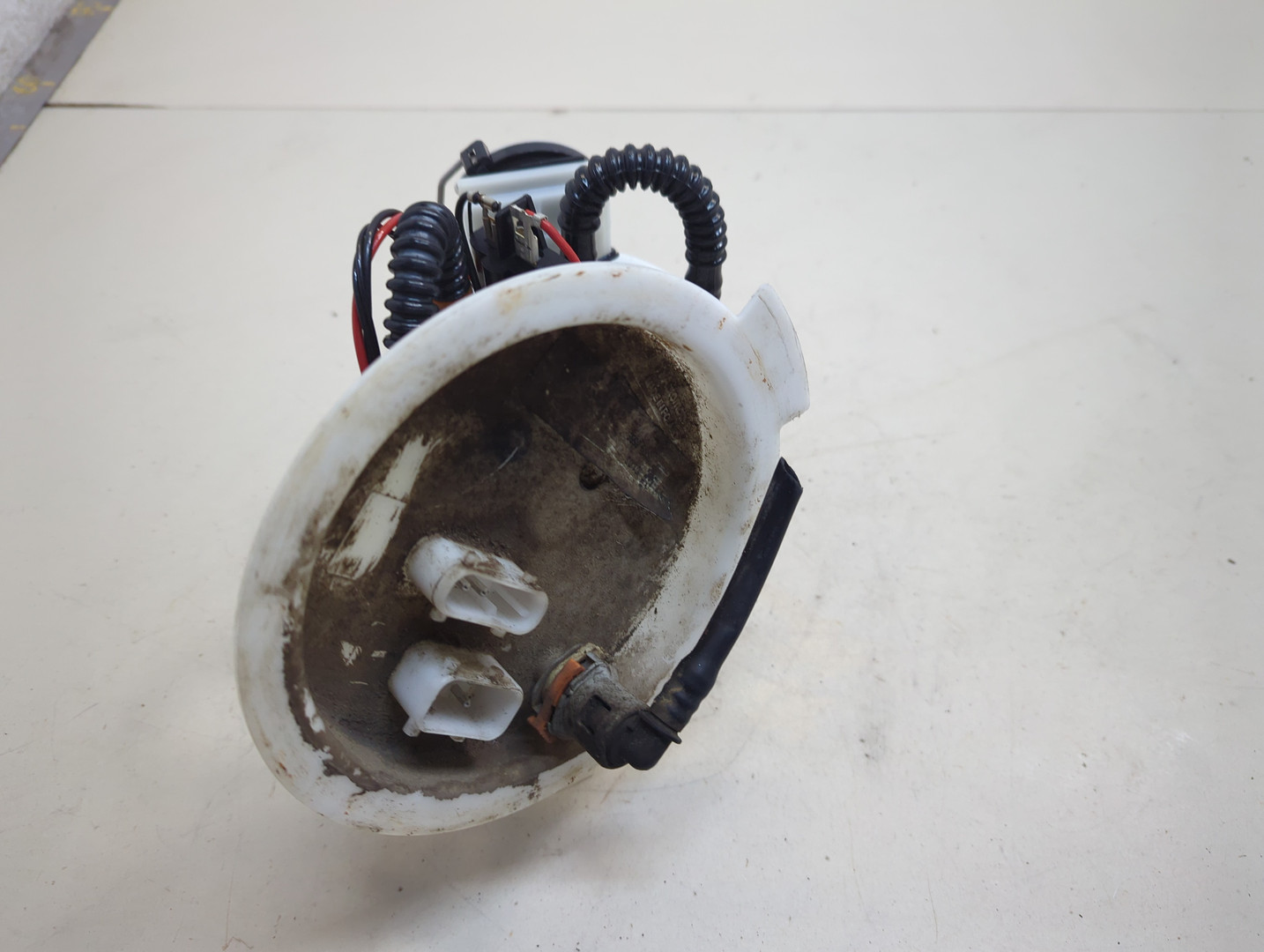 Насос топливный электрический