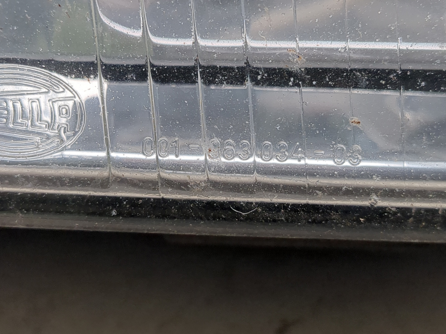 Фара правая