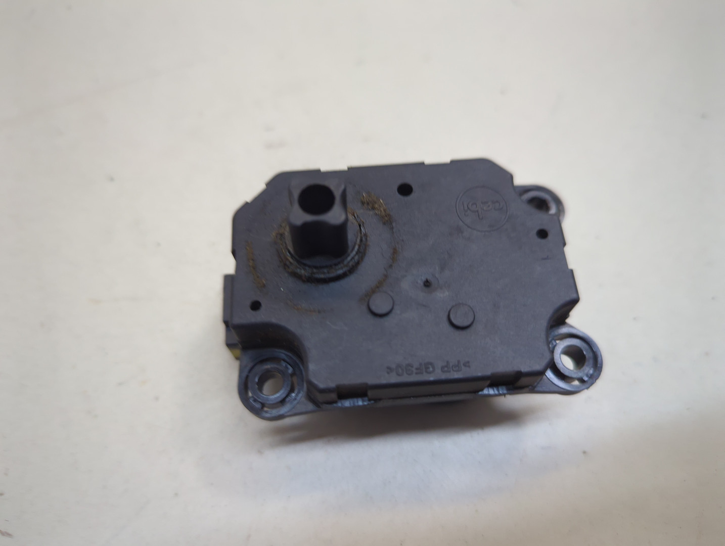 Моторчик заслонки печки