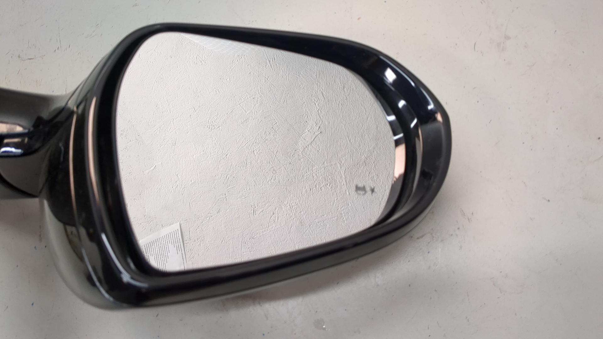 Зеркало левое электрическое