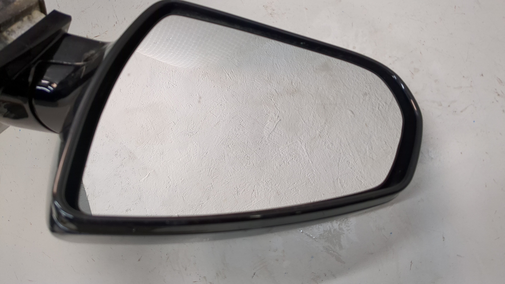 Зеркало левое электрическое