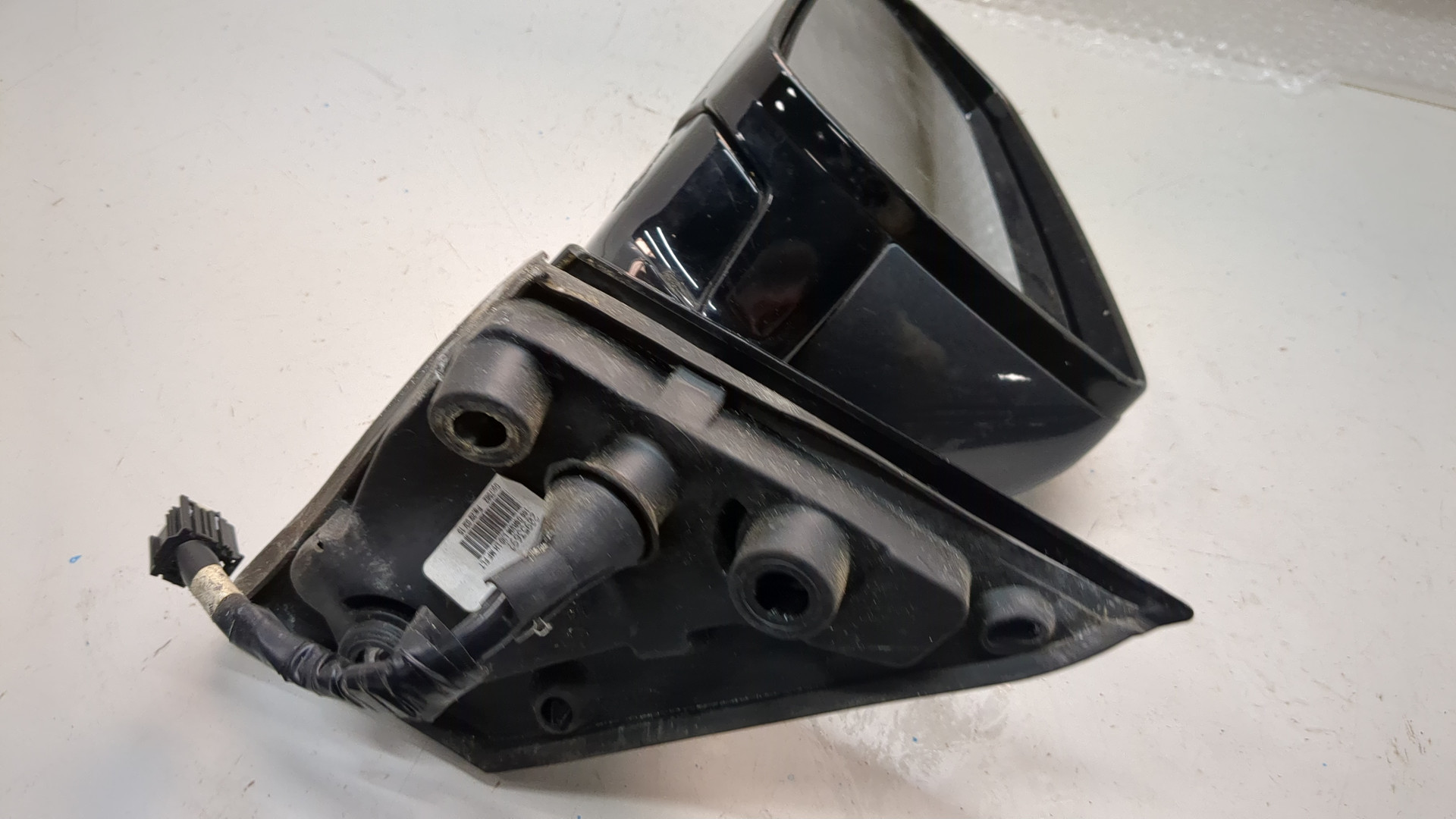 Зеркало левое электрическое