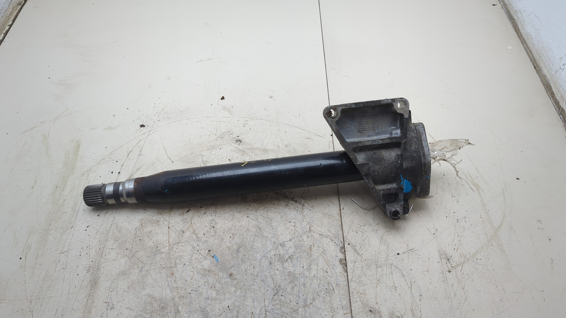 Полуось передняя правая