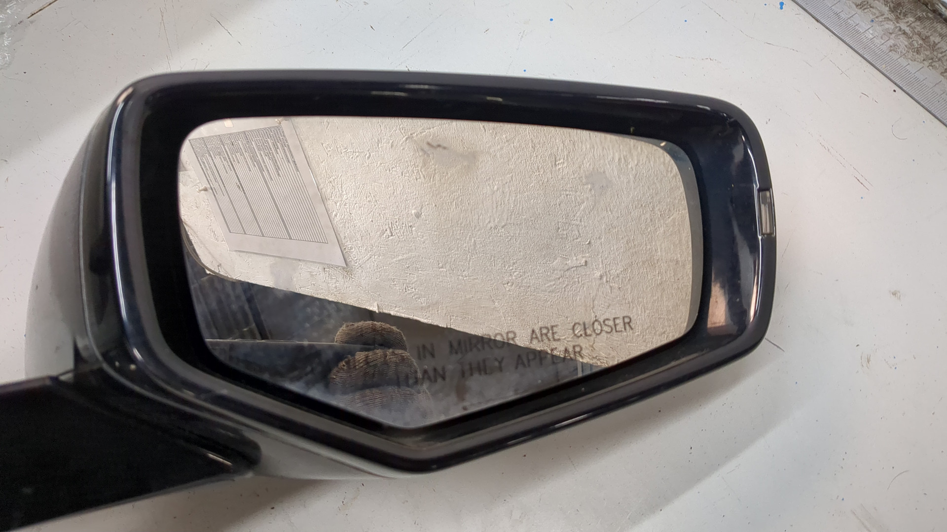 Зеркало правое электрическое