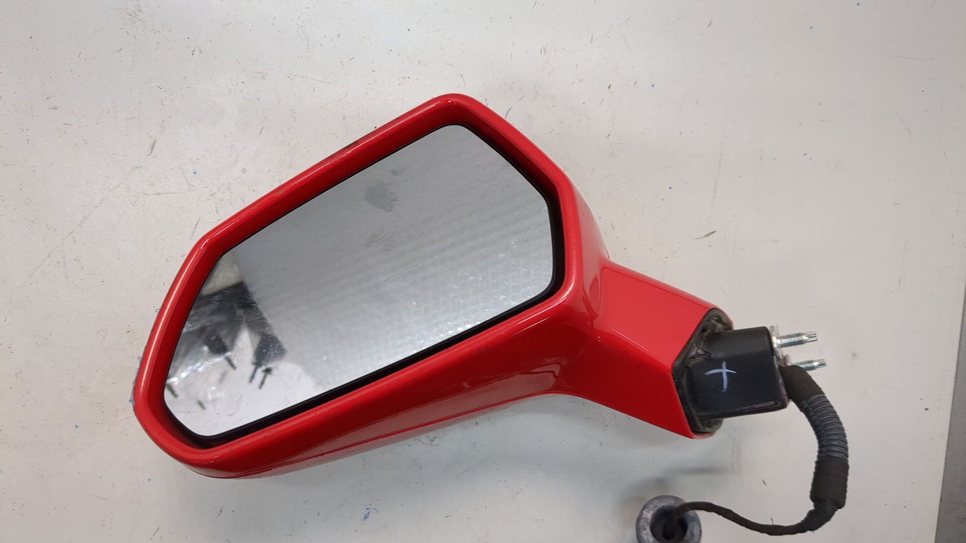 Зеркало левое электрическое