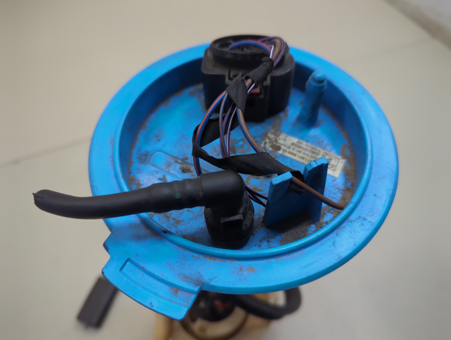 Насос топливный электрический