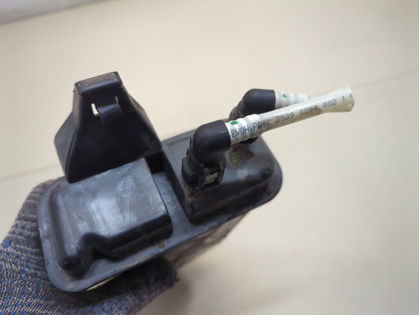 Абсорбер (фильтр угольный)