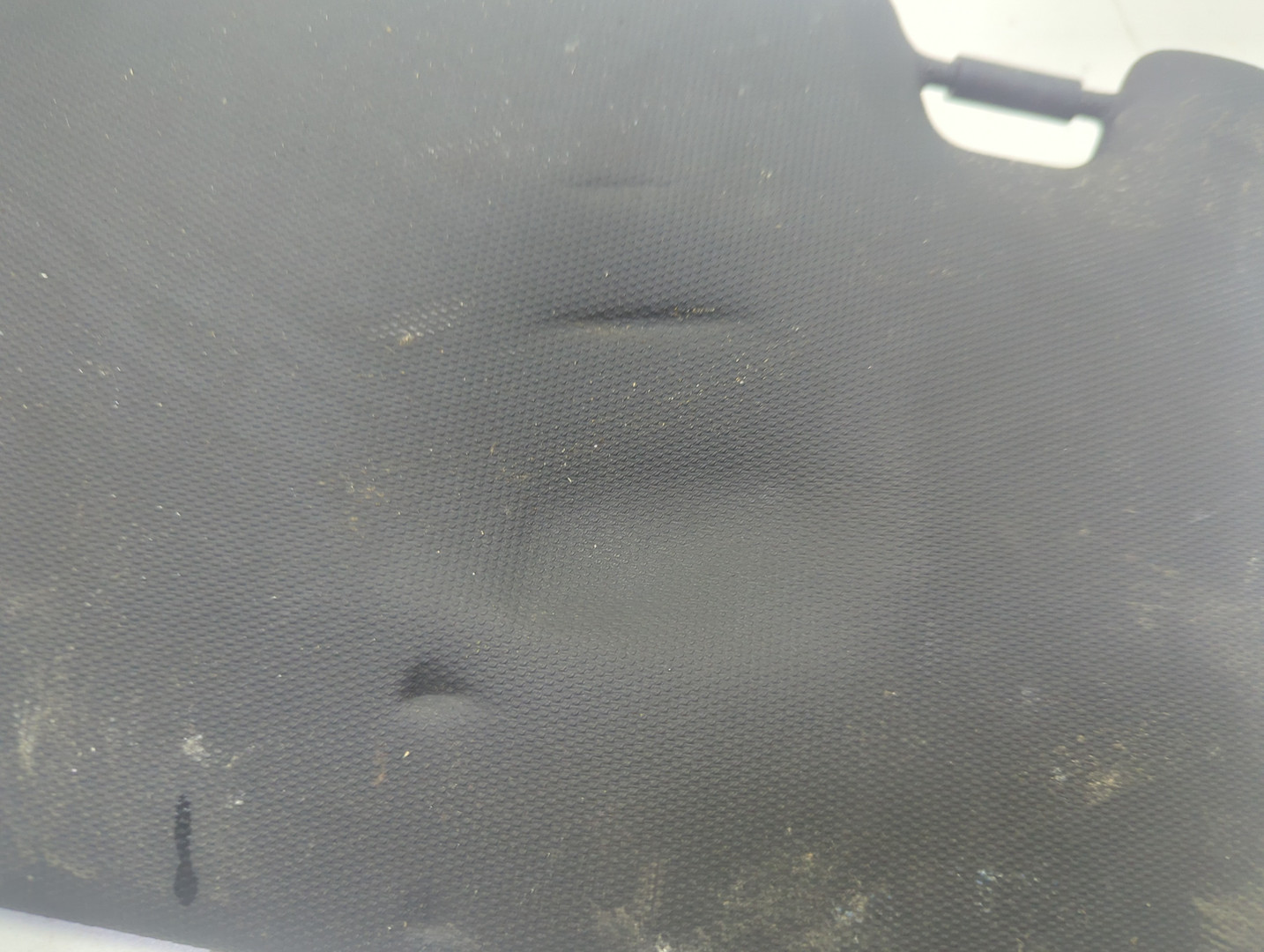 Козырек солнцезащитный