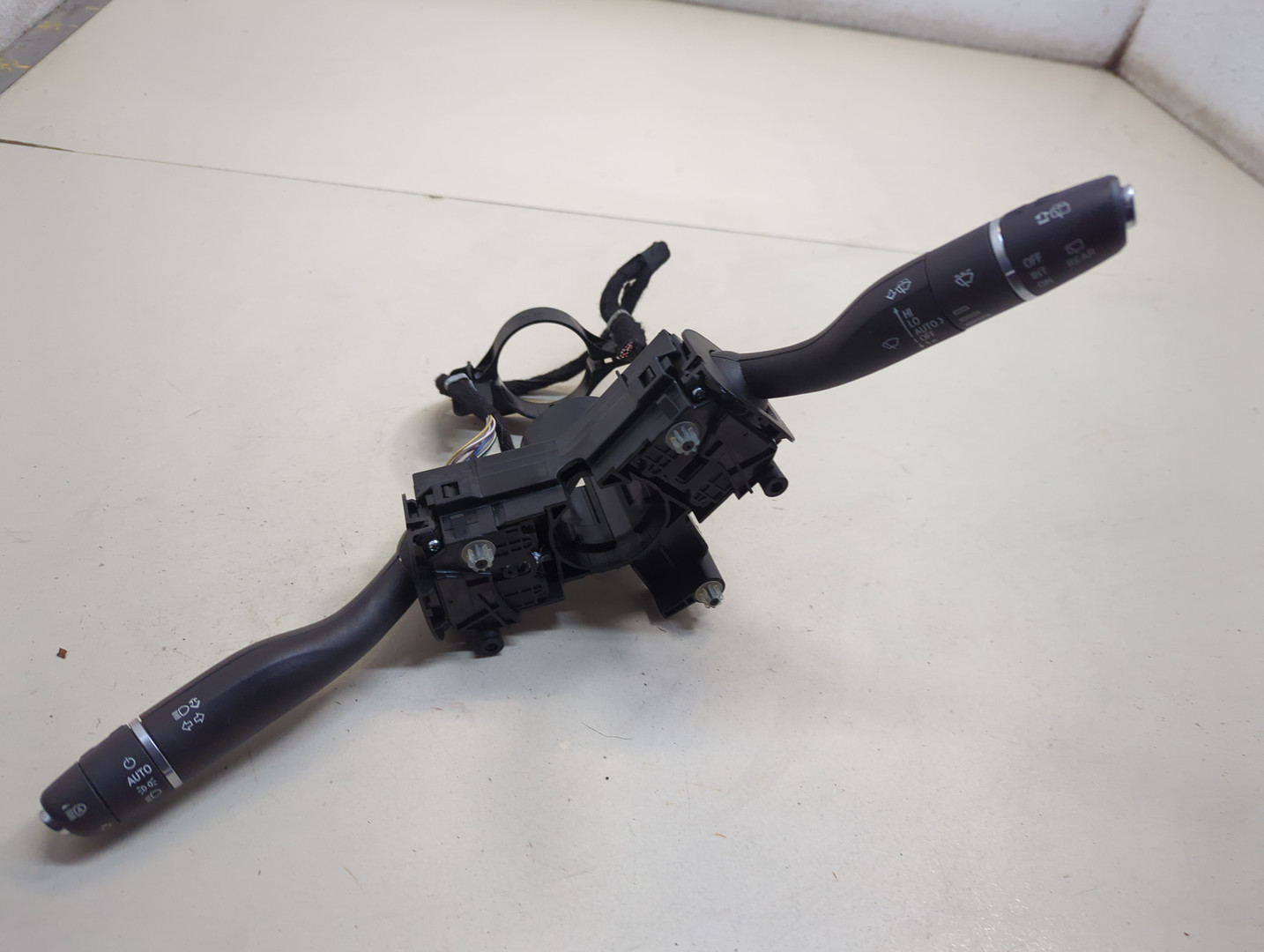 Переключатель подрулевой