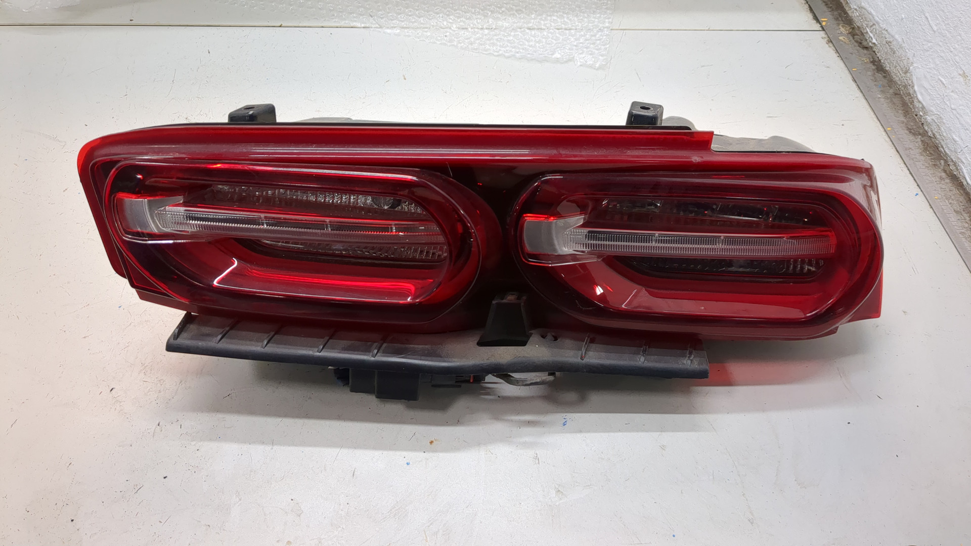 Фонарь задний правый