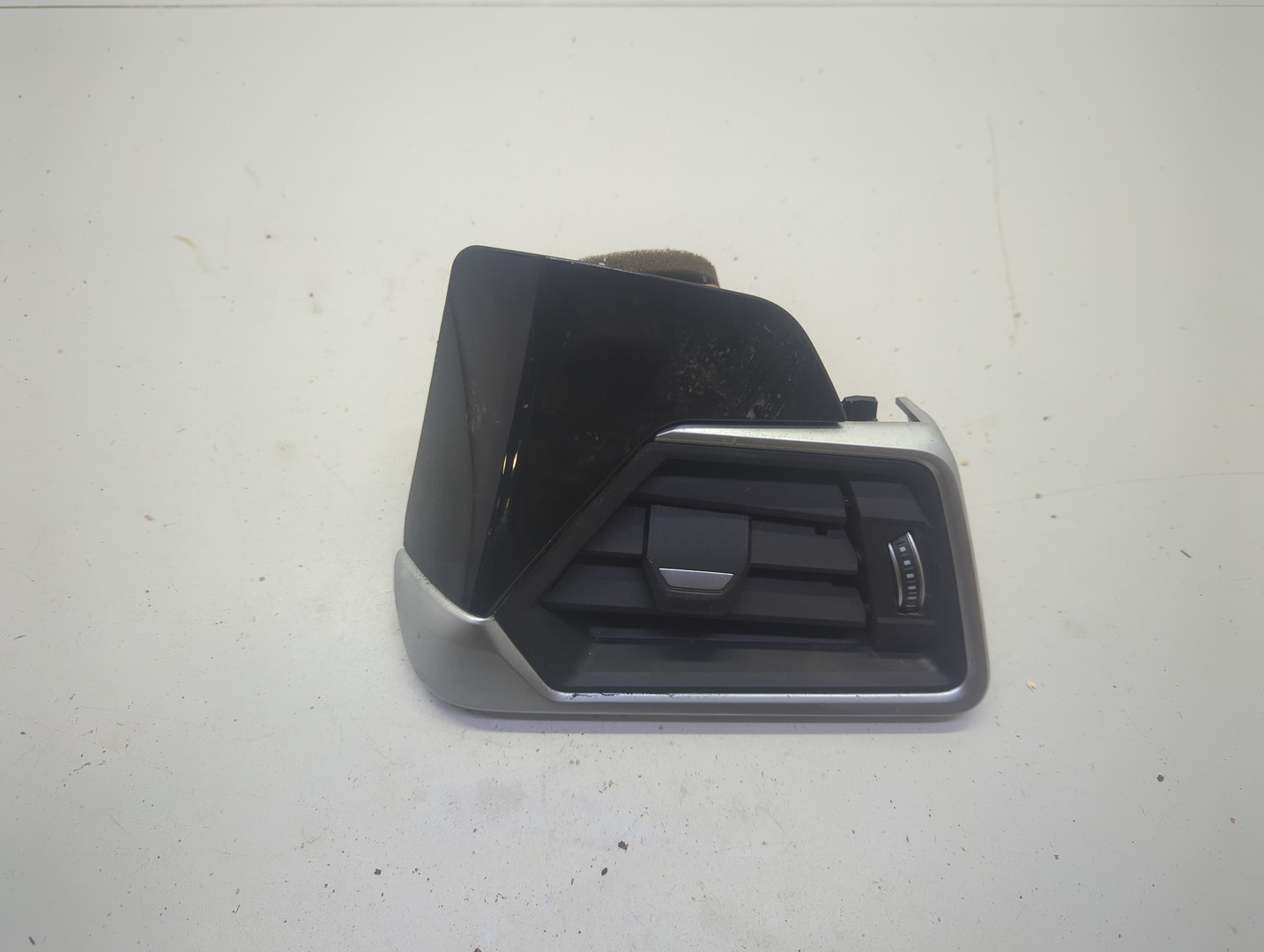 Дефлектор воздушный