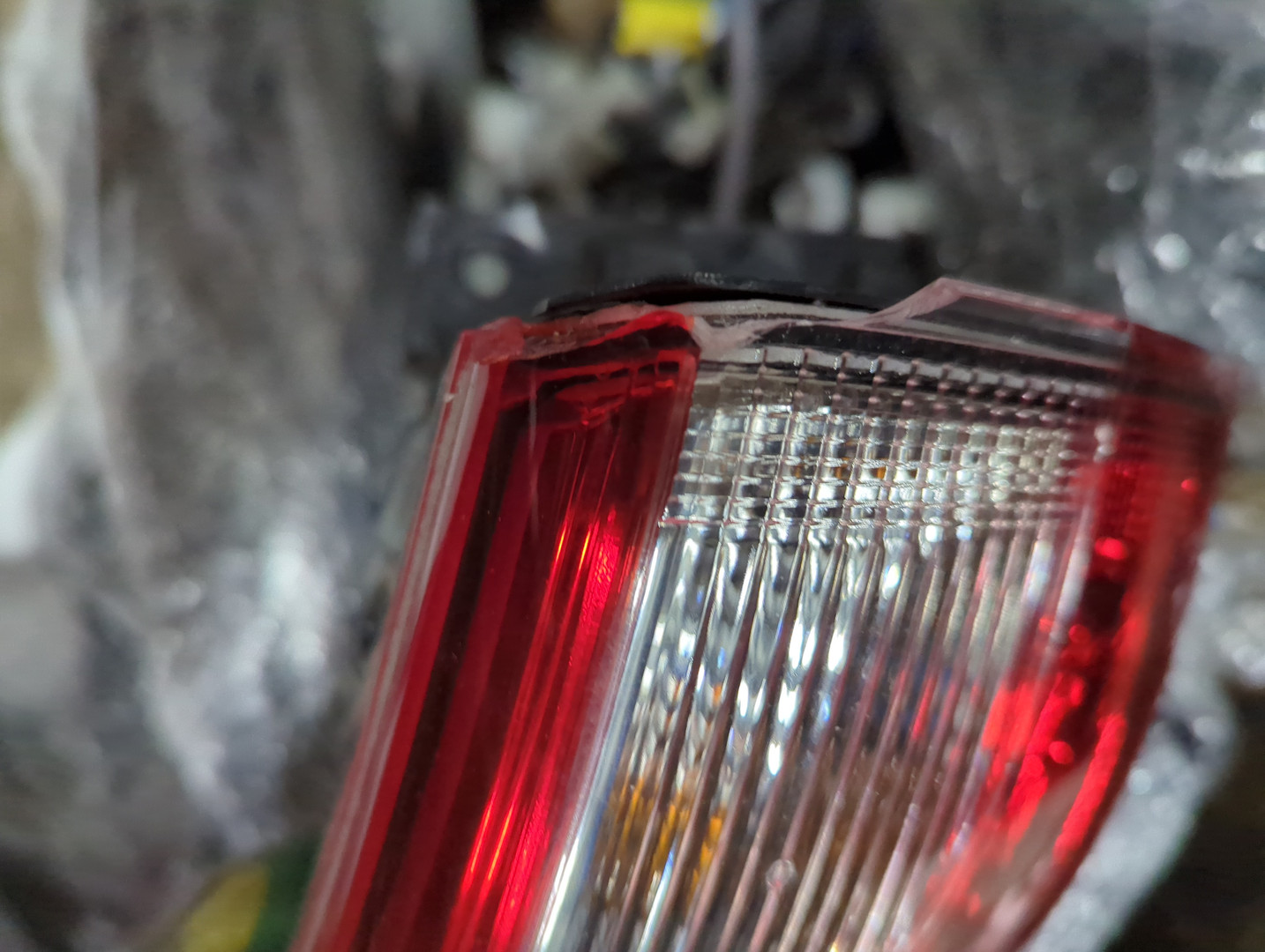 Фонарь задний левый