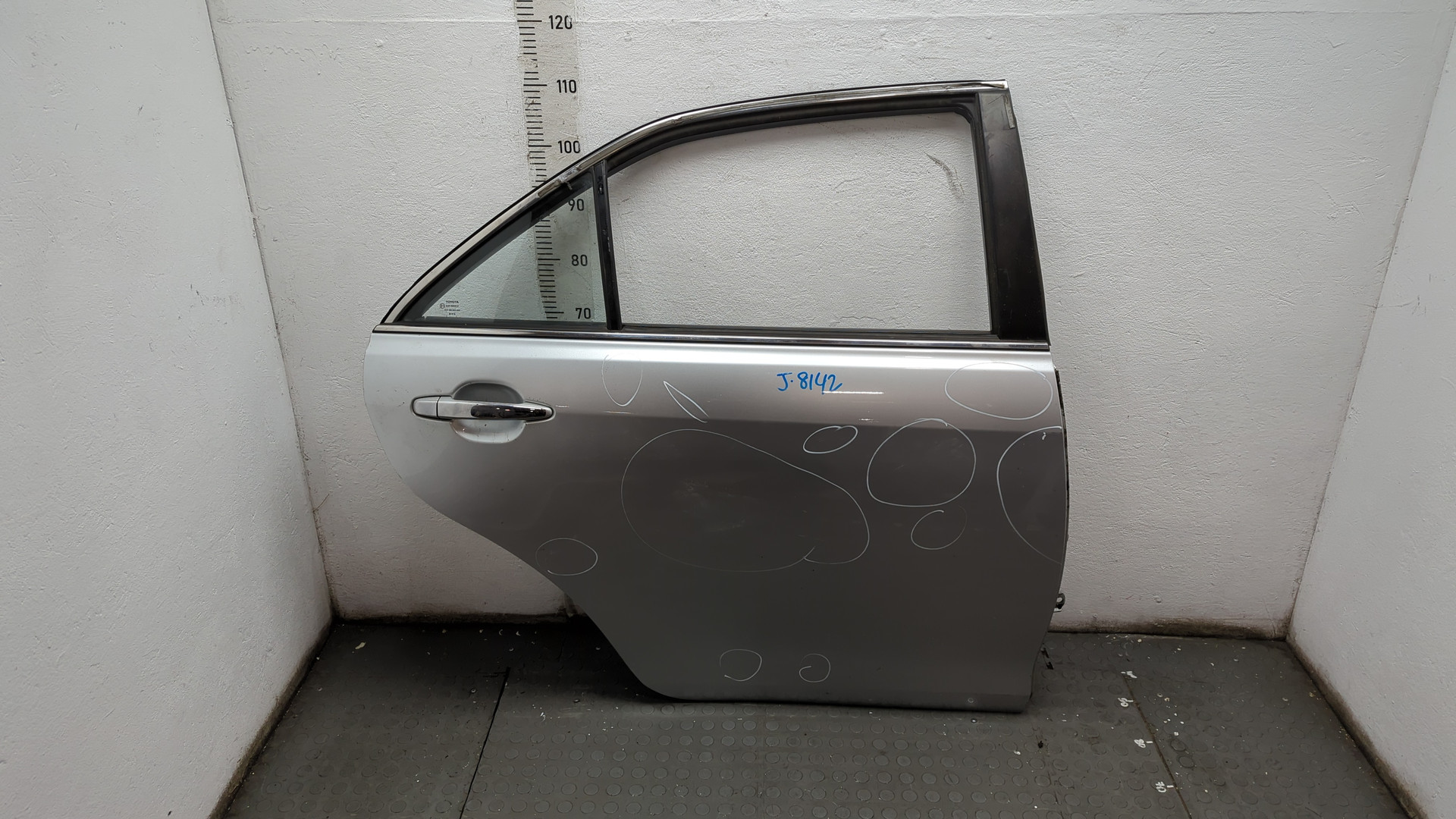 Дверь задняя левая