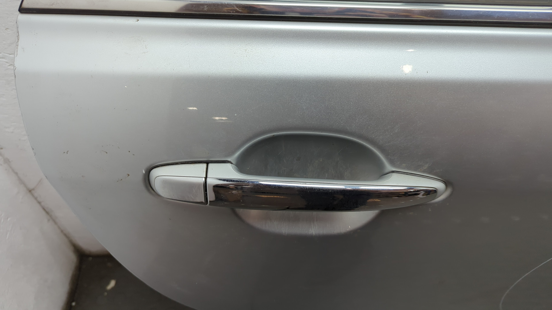 Дверь задняя левая