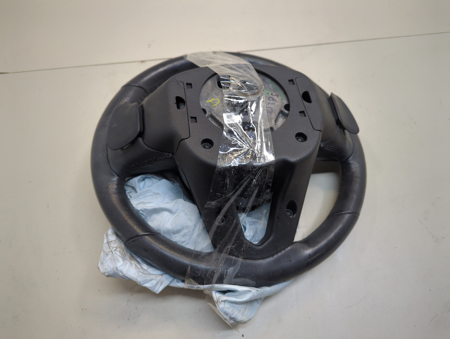 Рулевое колесо (руль)