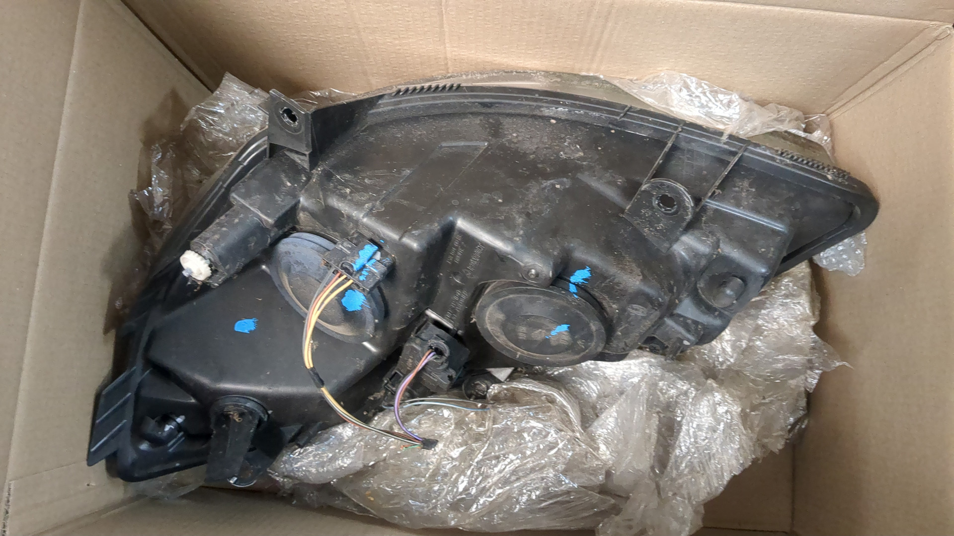 Фара правая