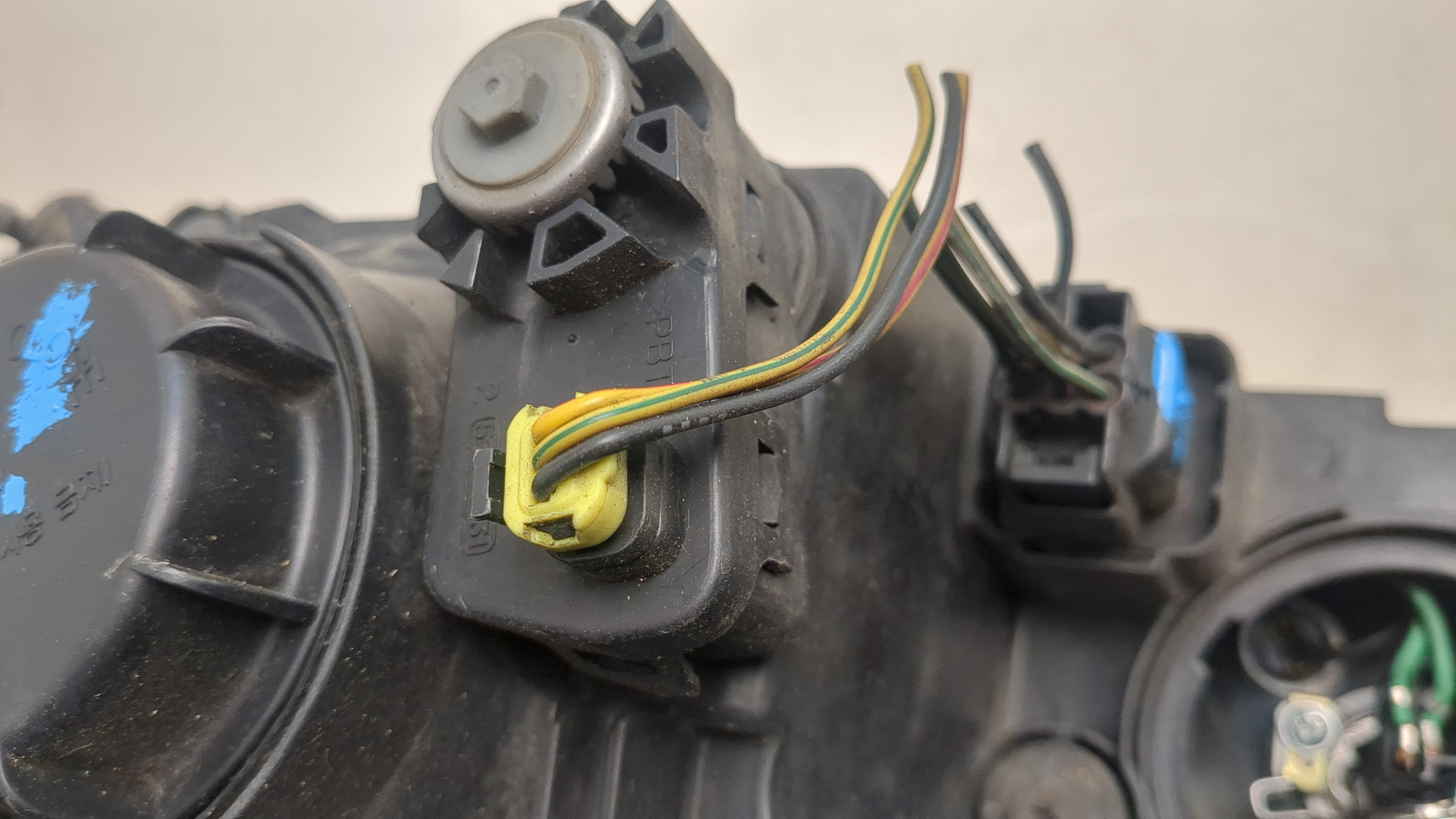 Фара правая