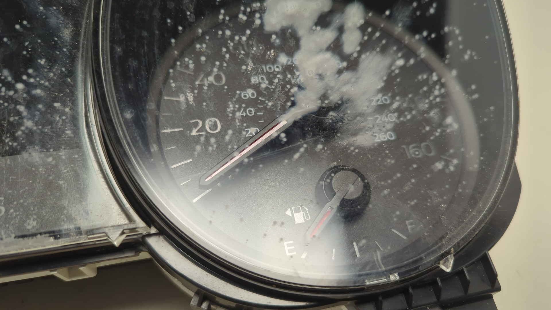 Панель приборов