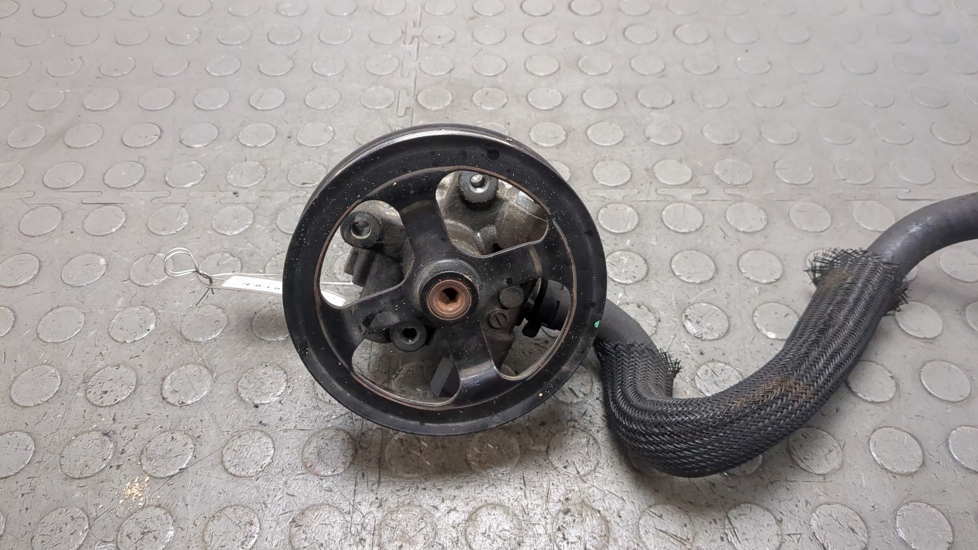 Насос ГУР (гидроусилитель руля)