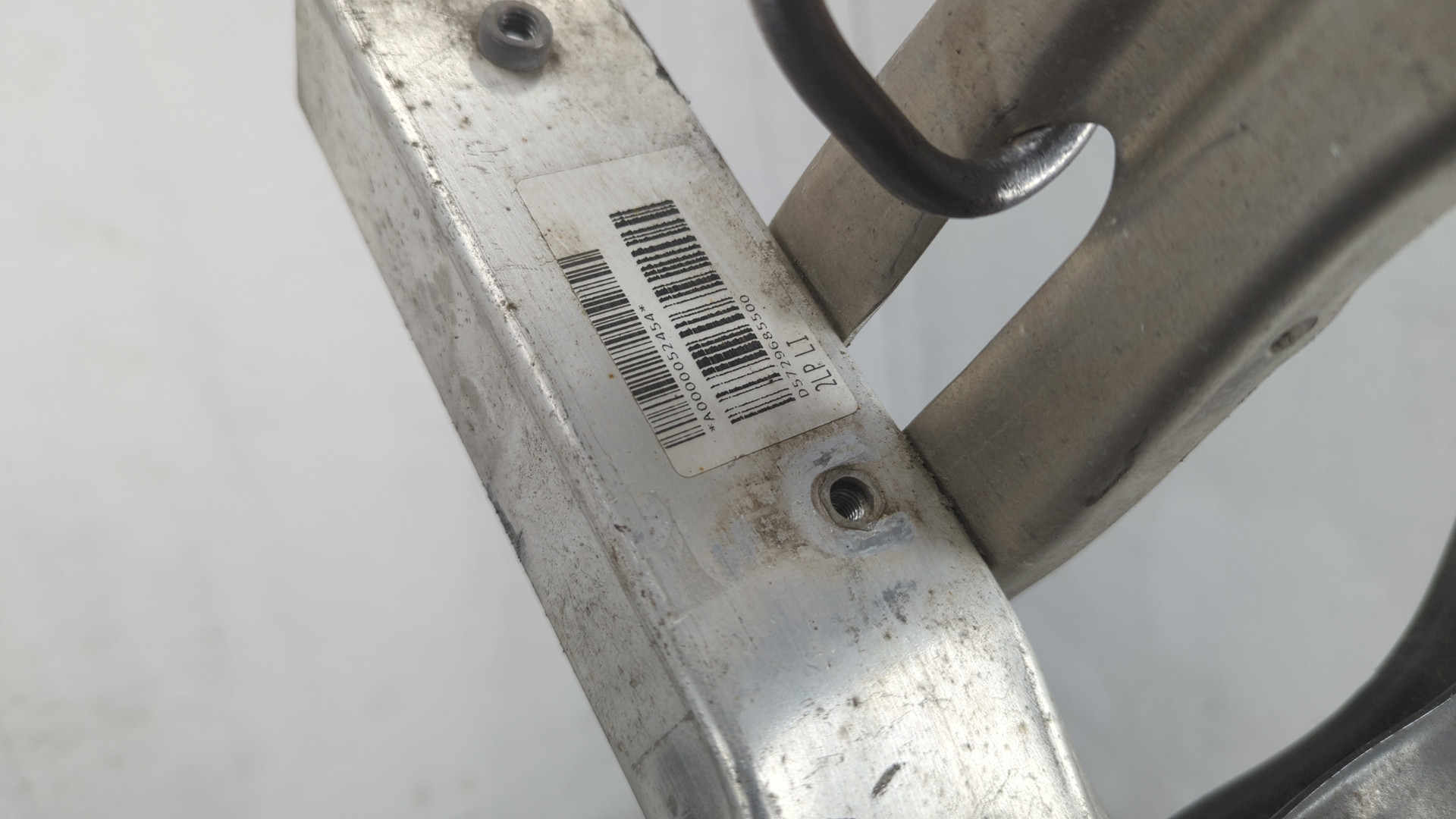 Усилитель переднего бампера