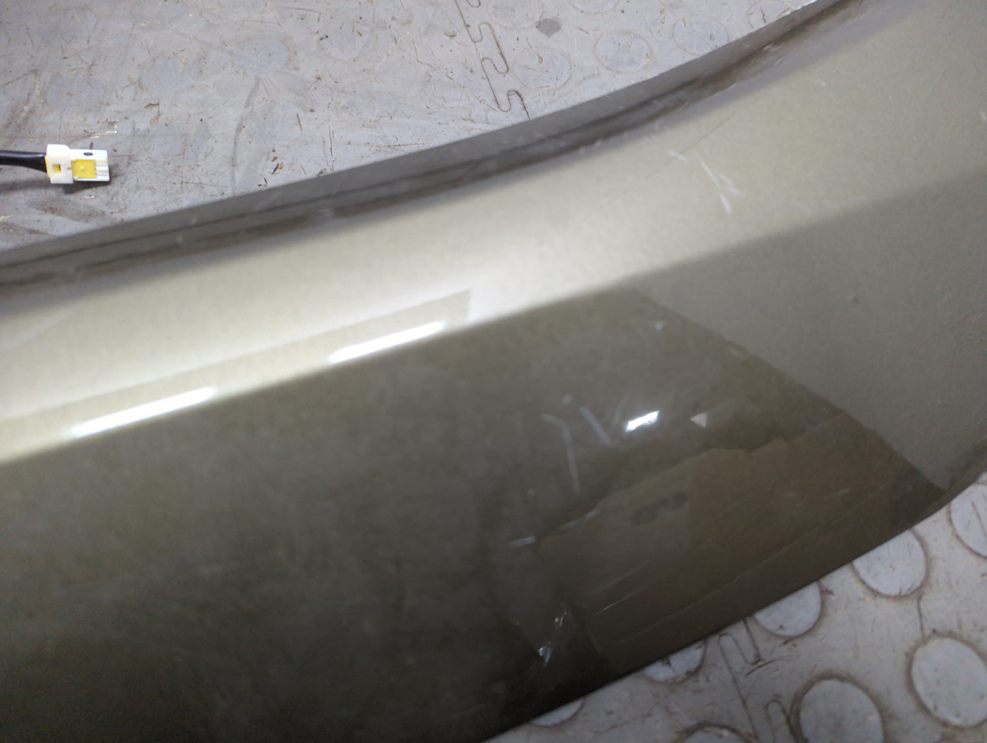 Накладка крышки багажника