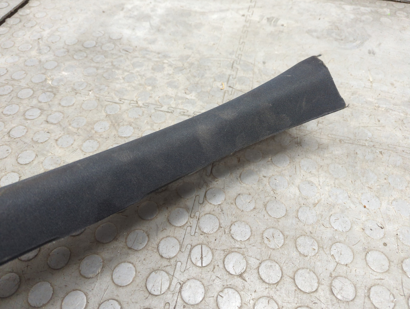 Обшивка стойки