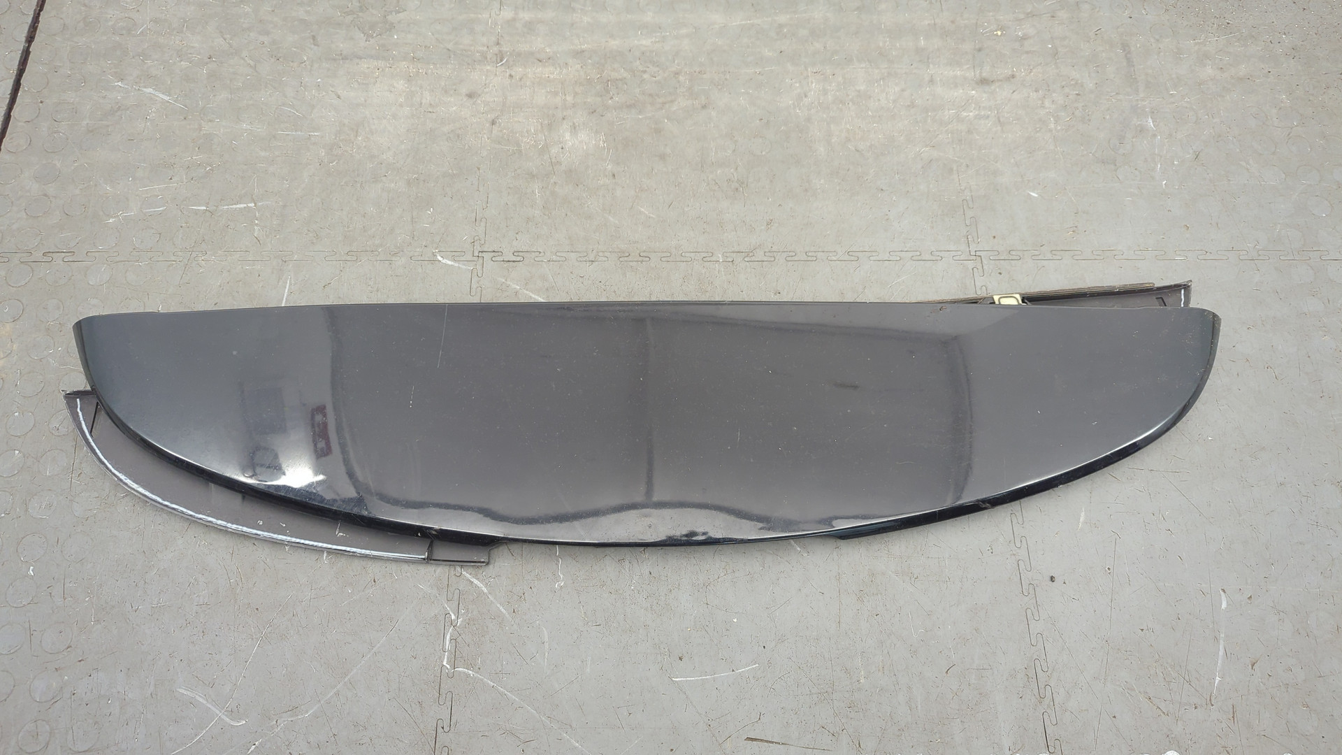 Спойлер переднего бампера