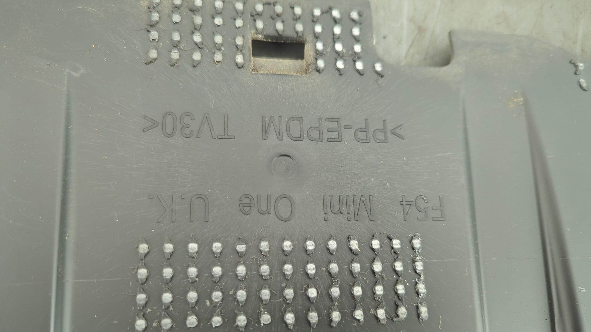 Спойлер переднего бампера