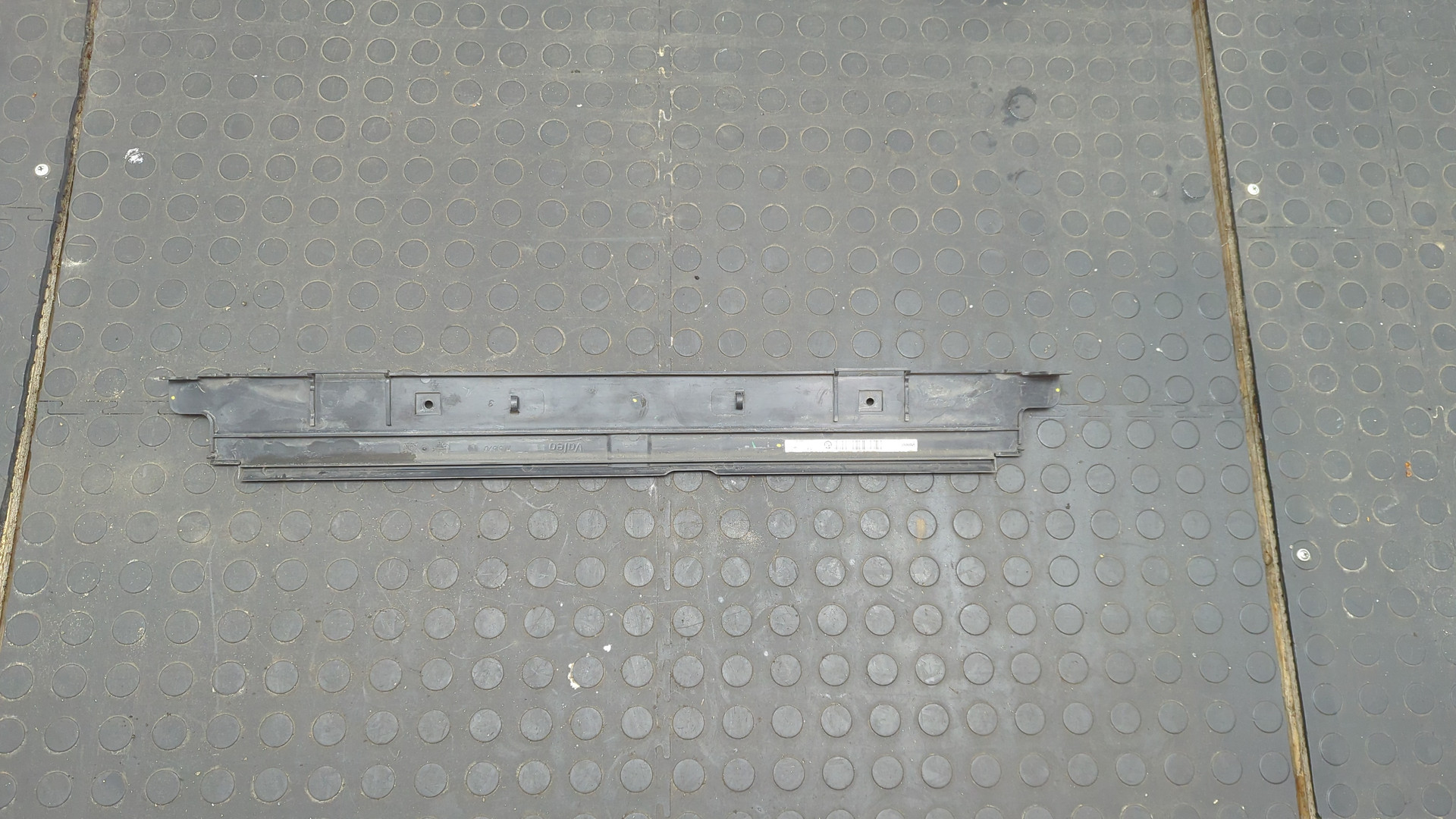 Накладка (кузов наружные)