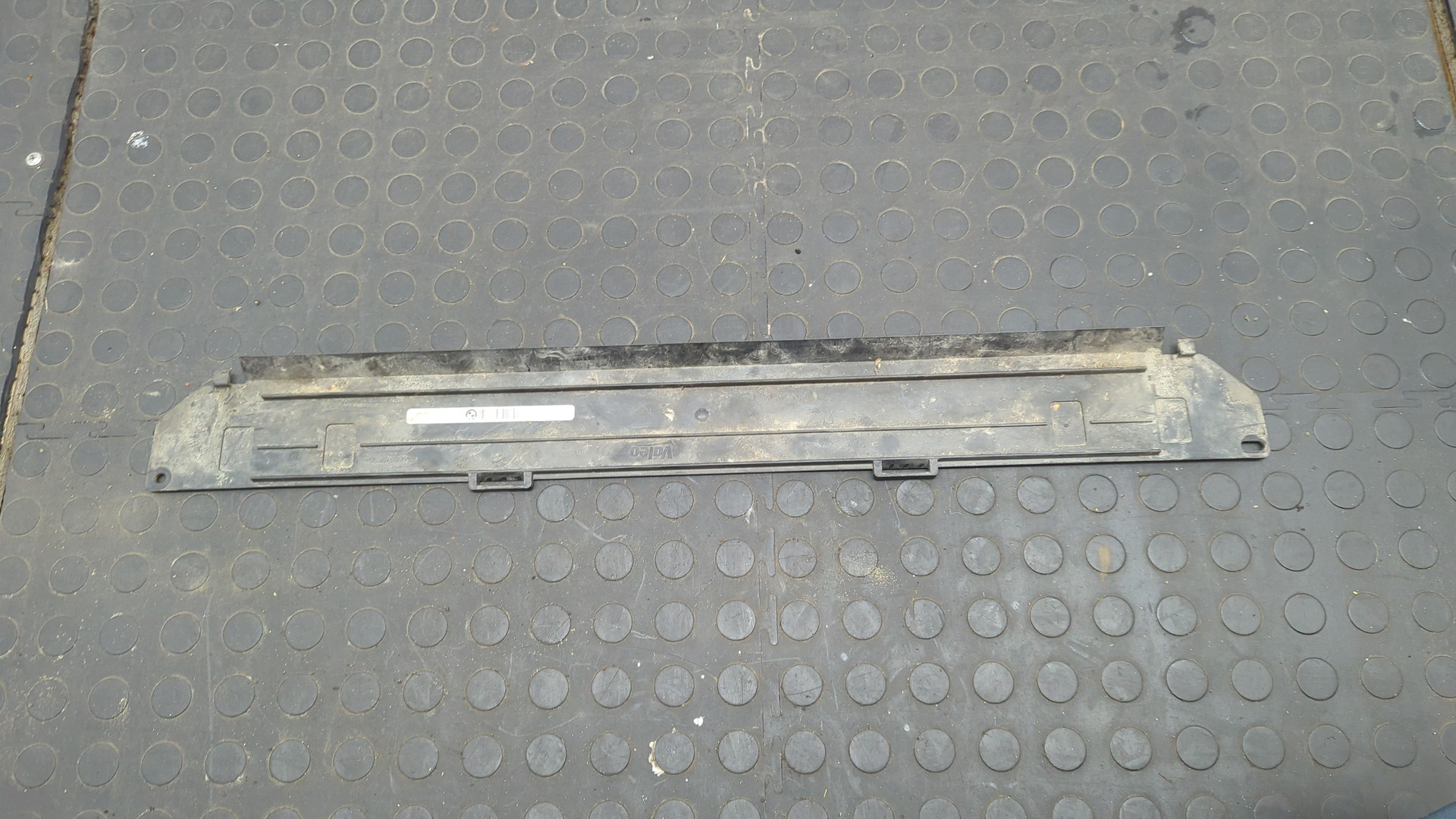 Накладка (кузов наружные)