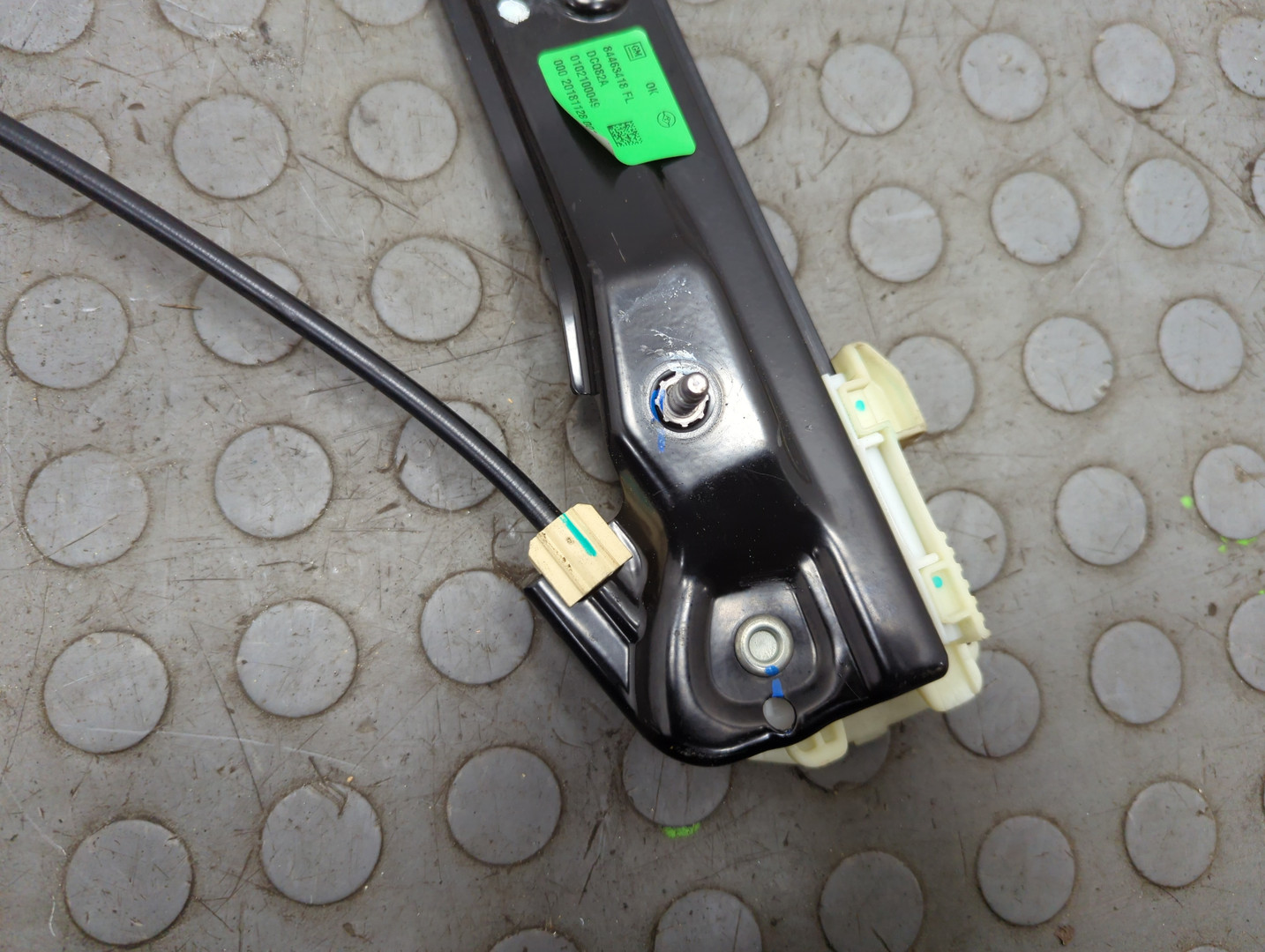 Стеклоподъемник электр. передний левый