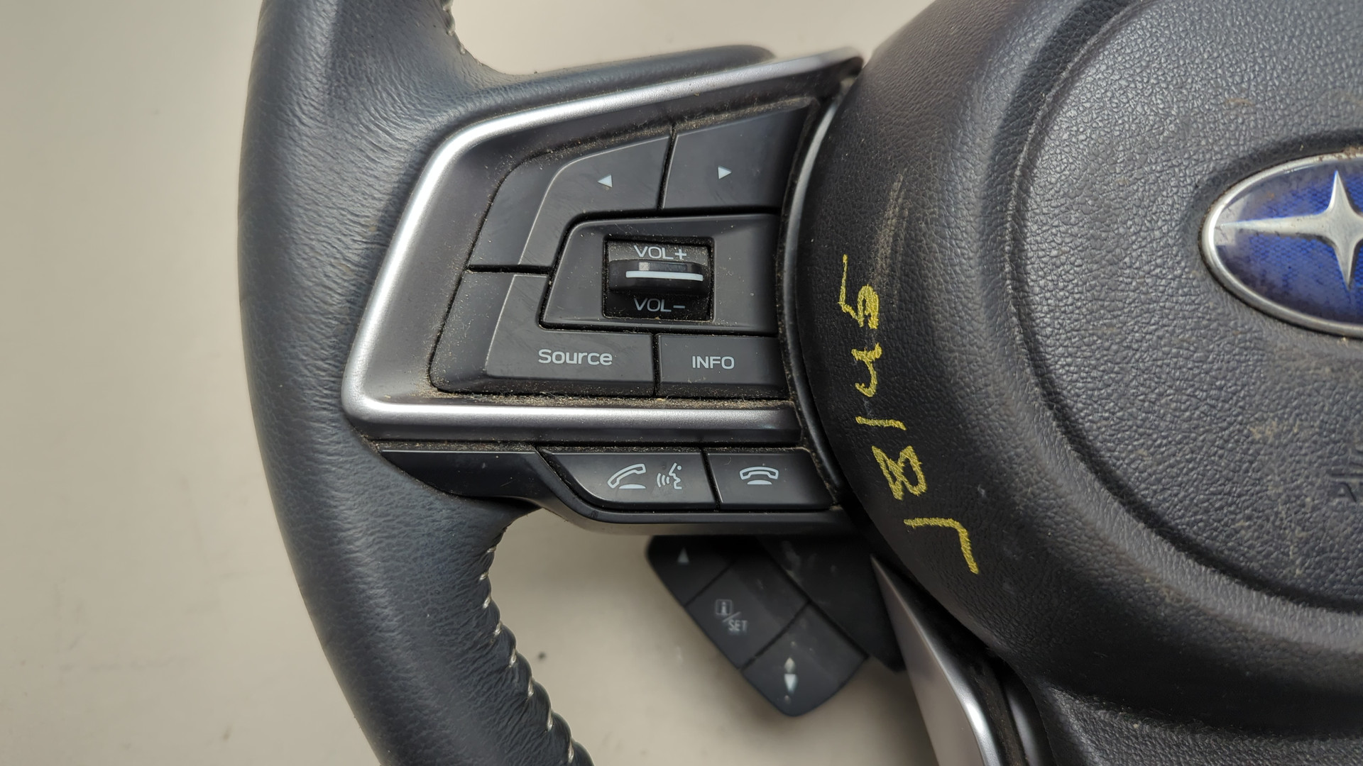 Рулевое колесо (руль)